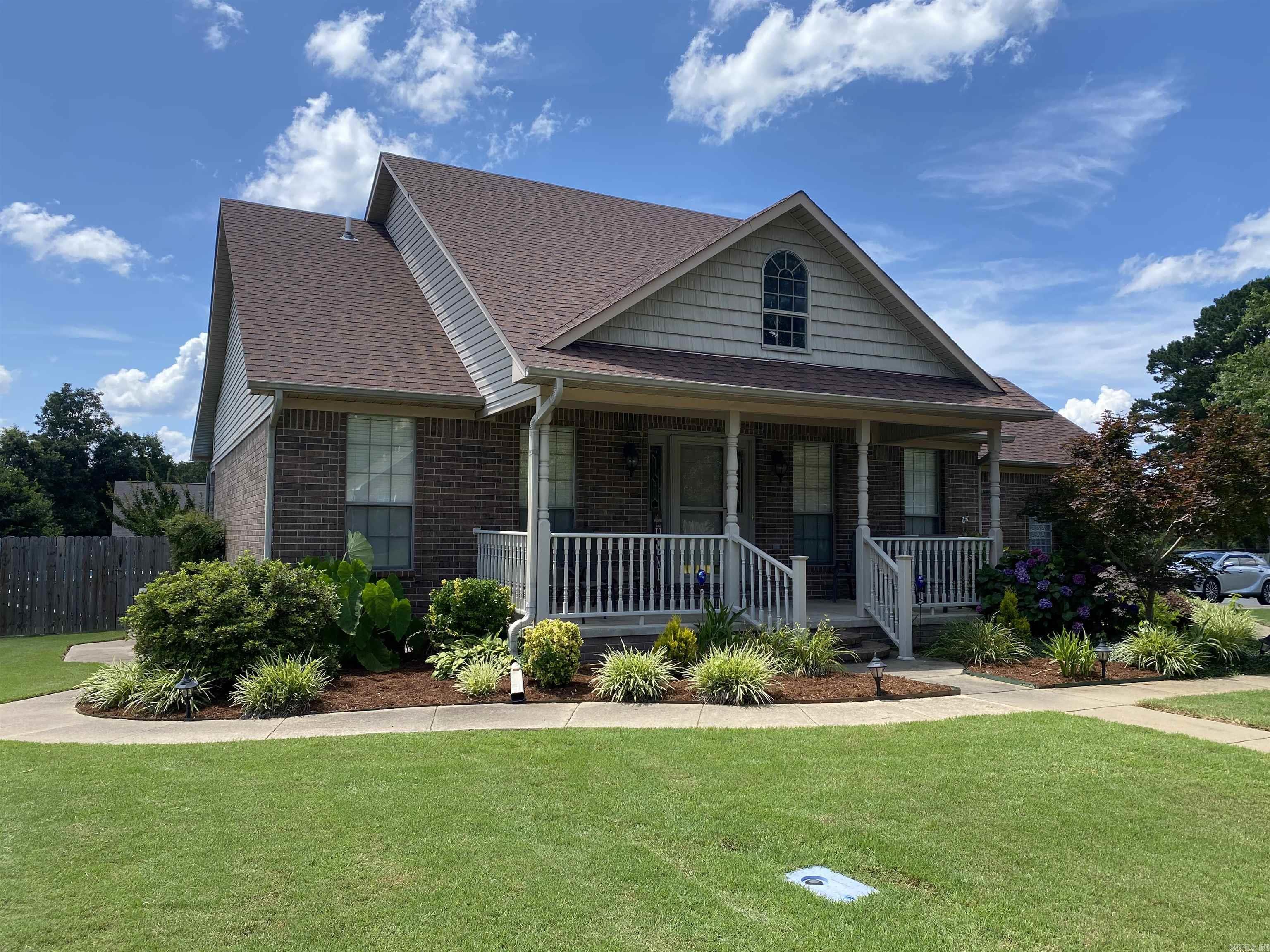 SUMMER HEIGHTS - Residential