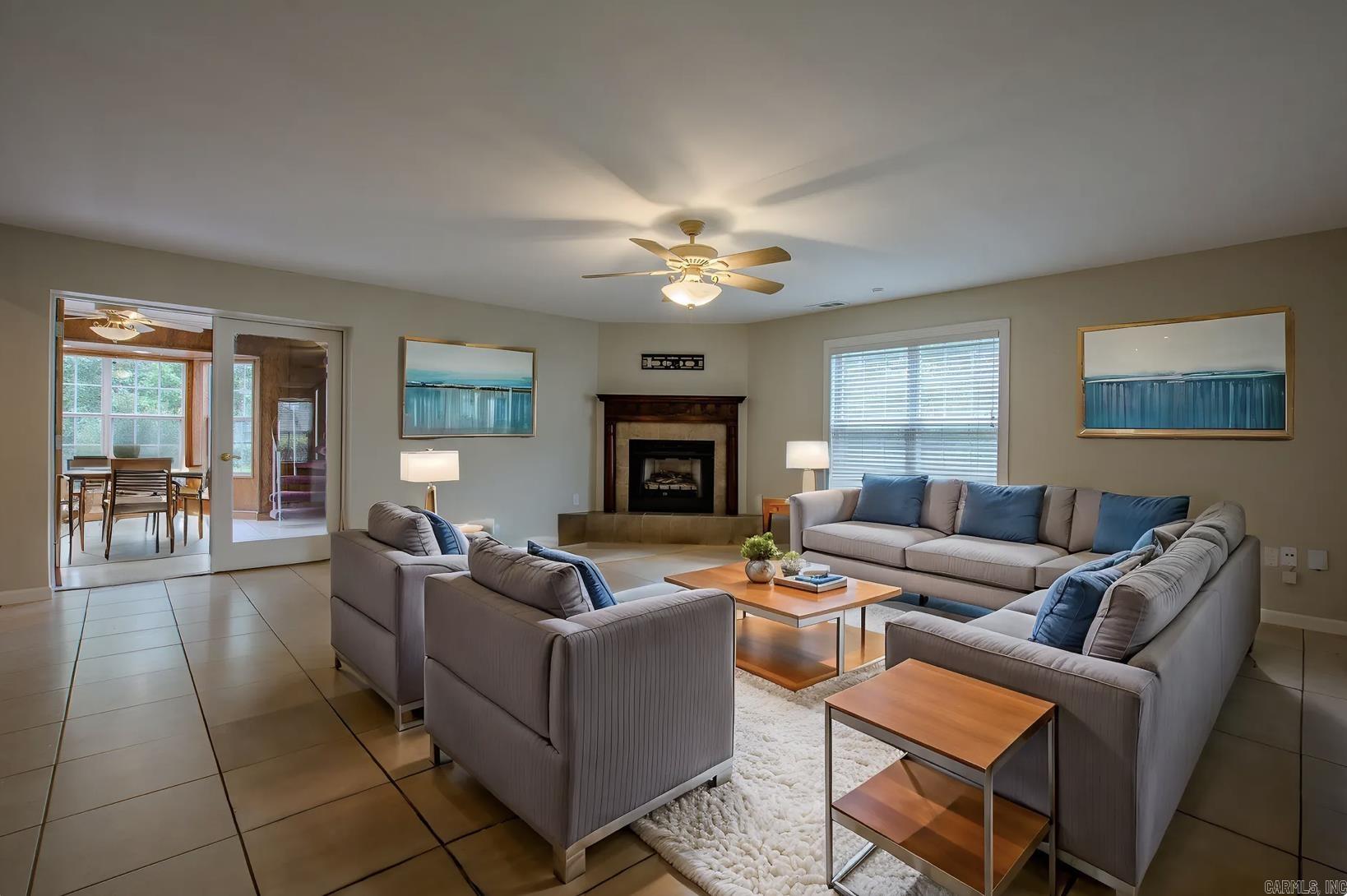 INDIAN HILLS - Residential