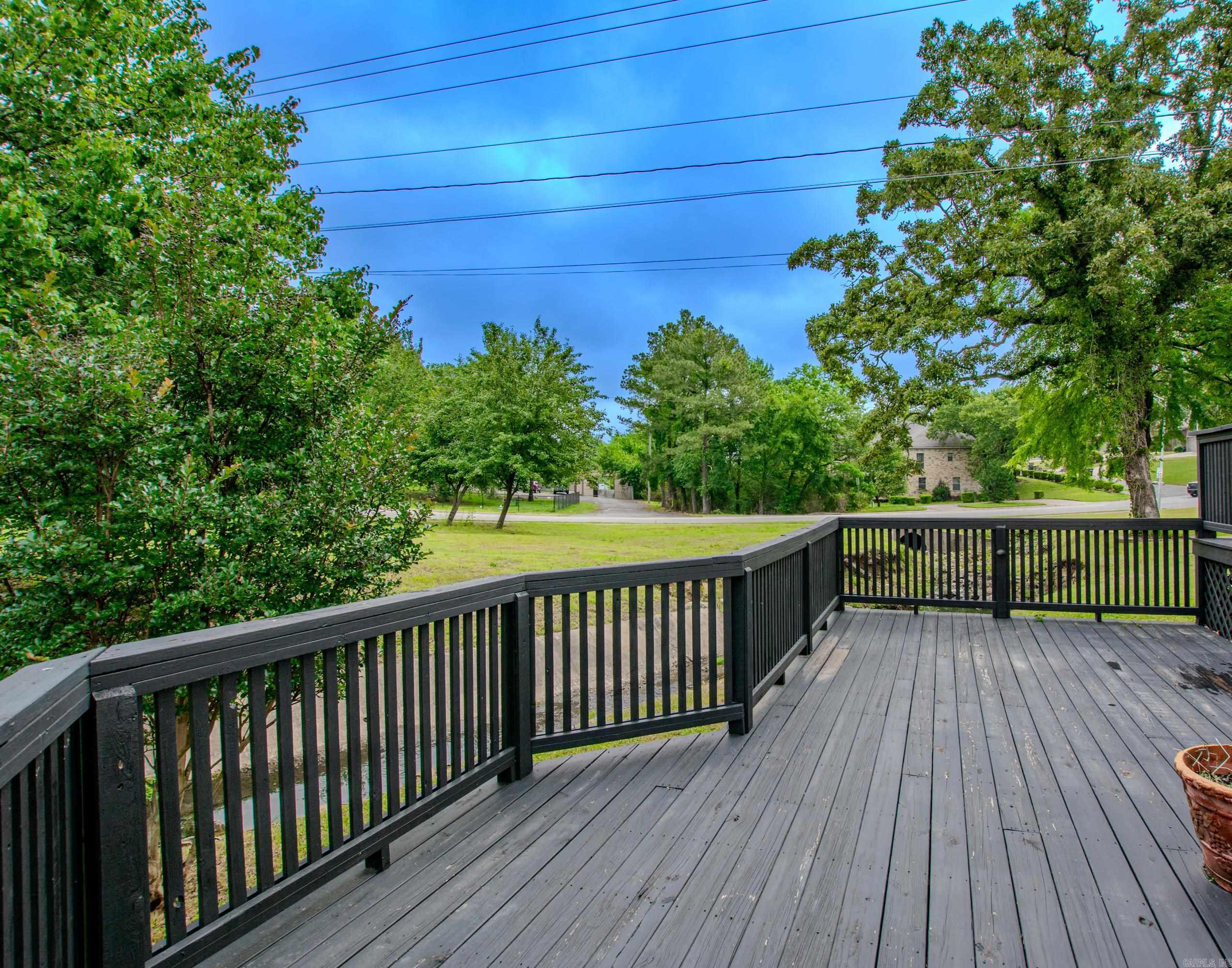 INDIAN HILLS - Residential