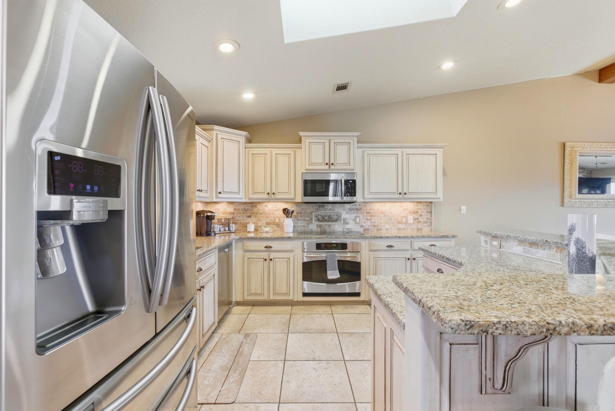 WATERS EDGE HPR - Residential