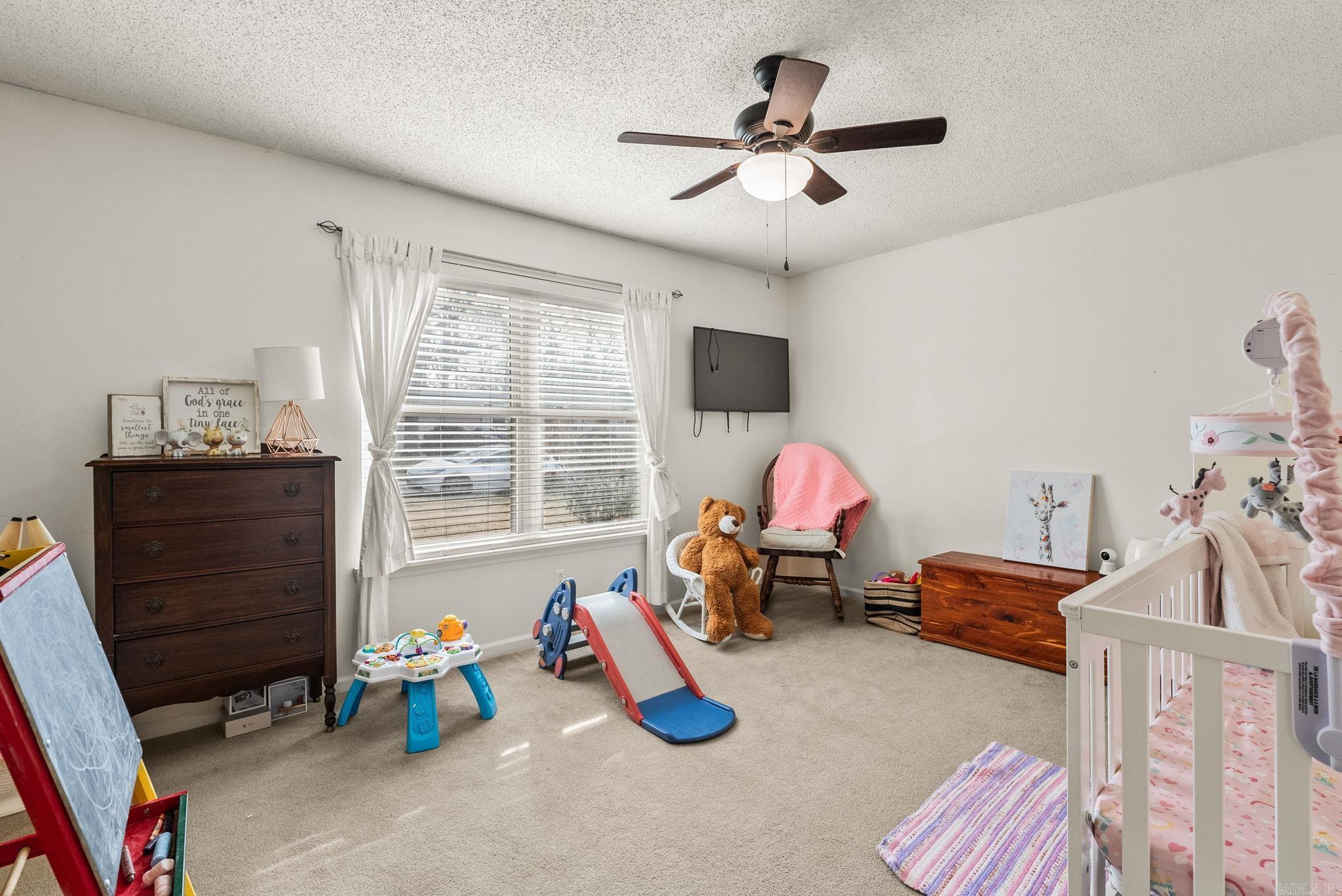 CARDINAL VALLEY - Residential