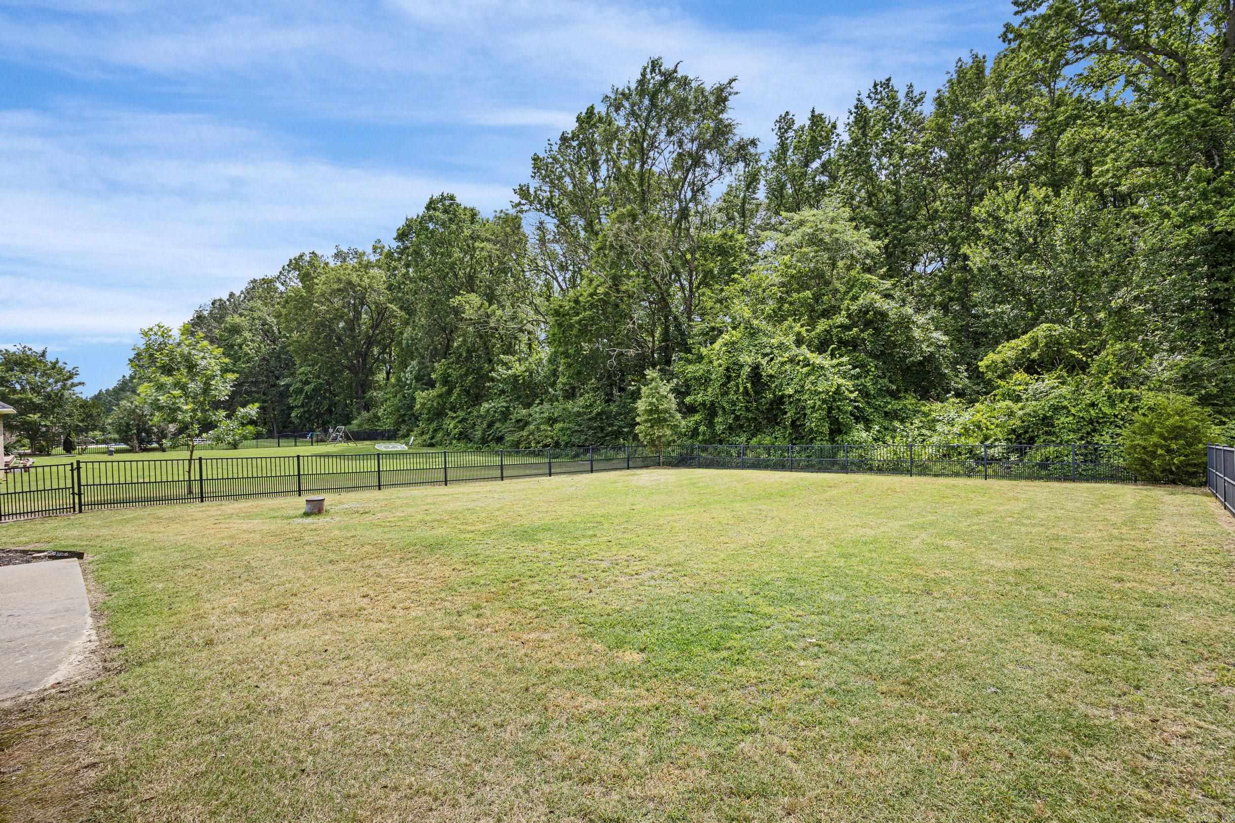 ROCKCLIFFE - Residential