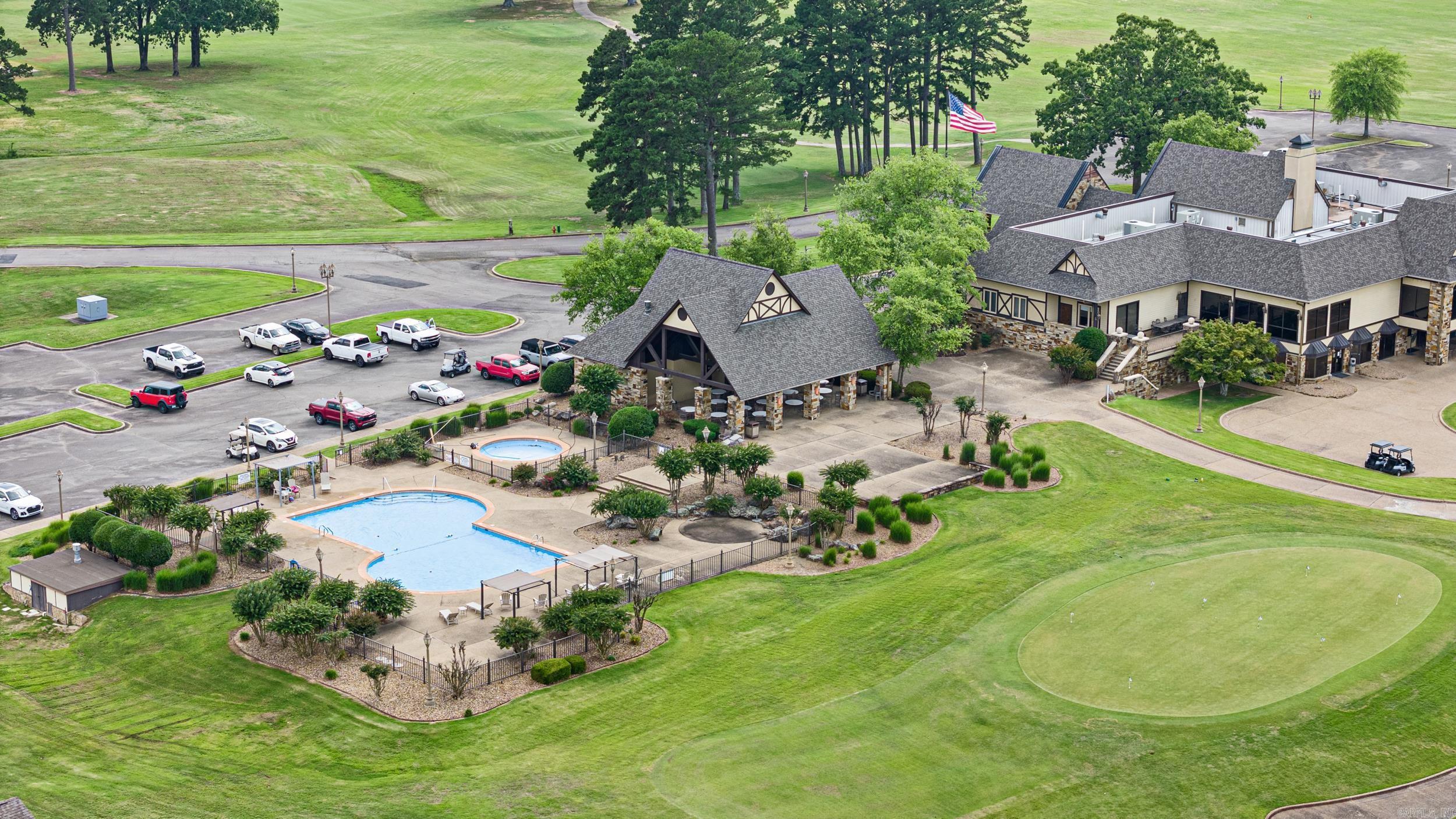 ROCKCLIFFE - Residential