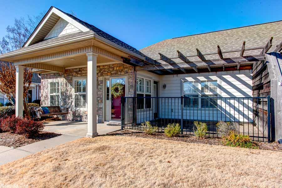 STAGECOACH VILLAGE - Residential