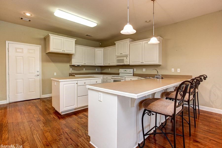 STAGECOACH VILLAGE - Residential