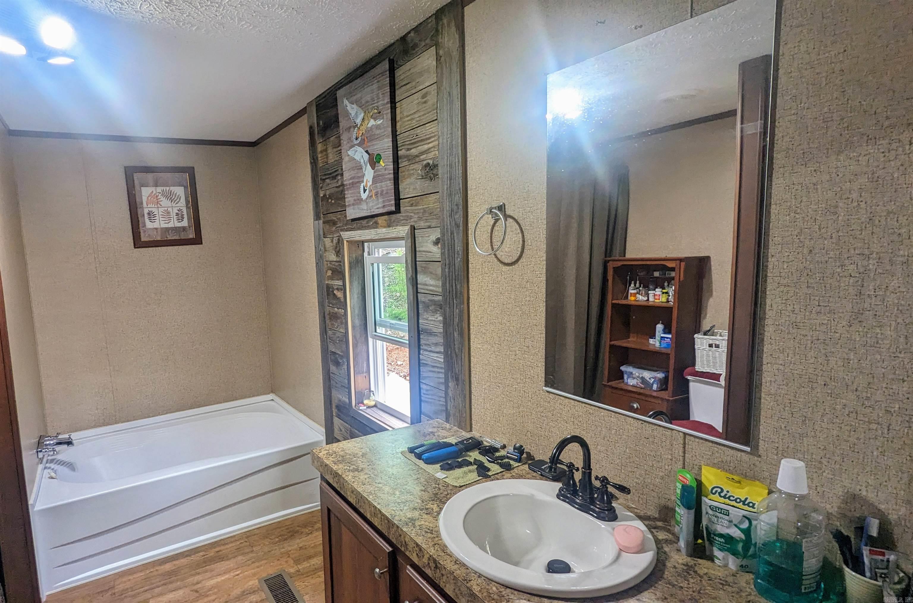 RED OAK ACRES - Residential