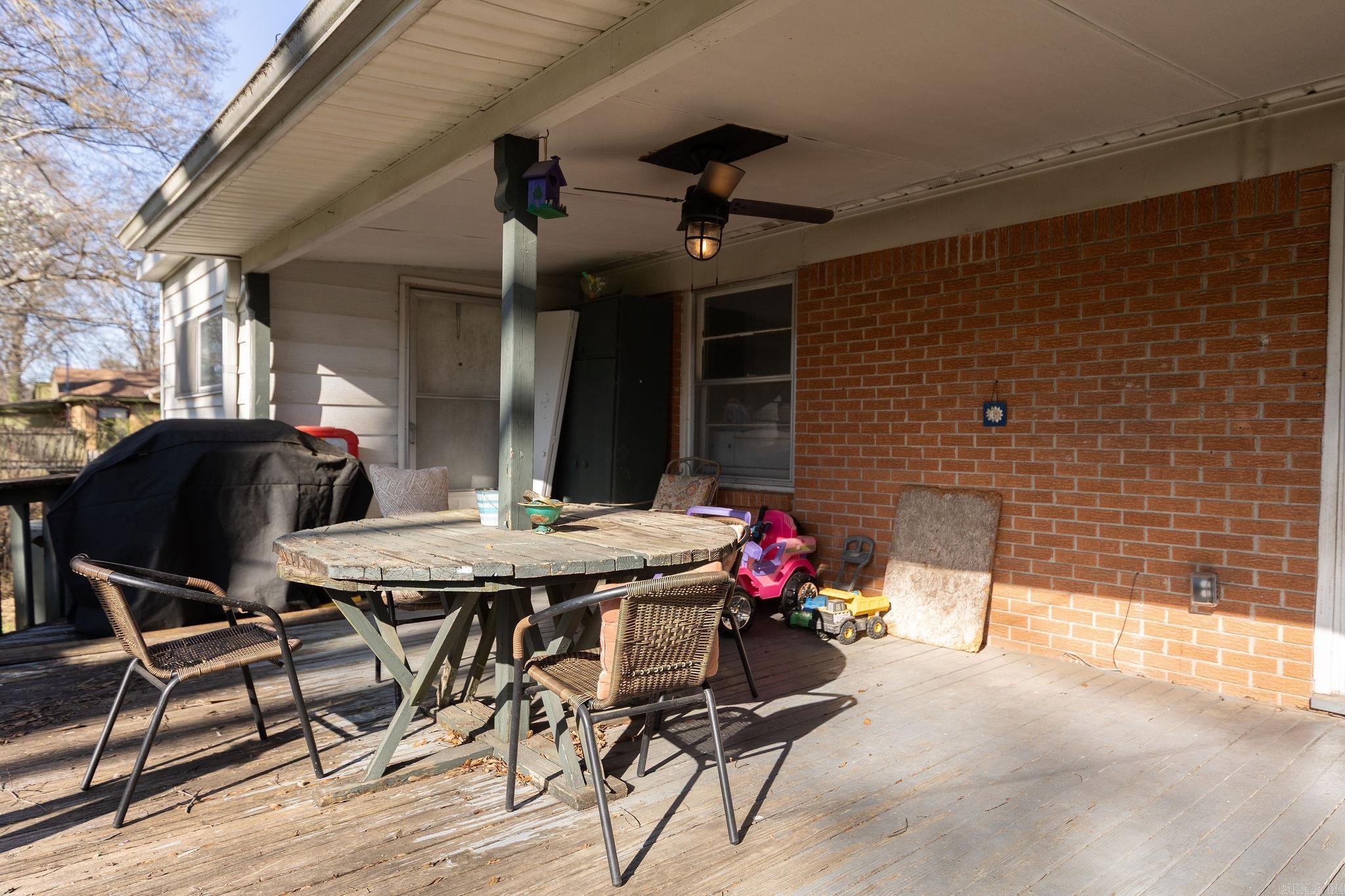 Troutt - Residential