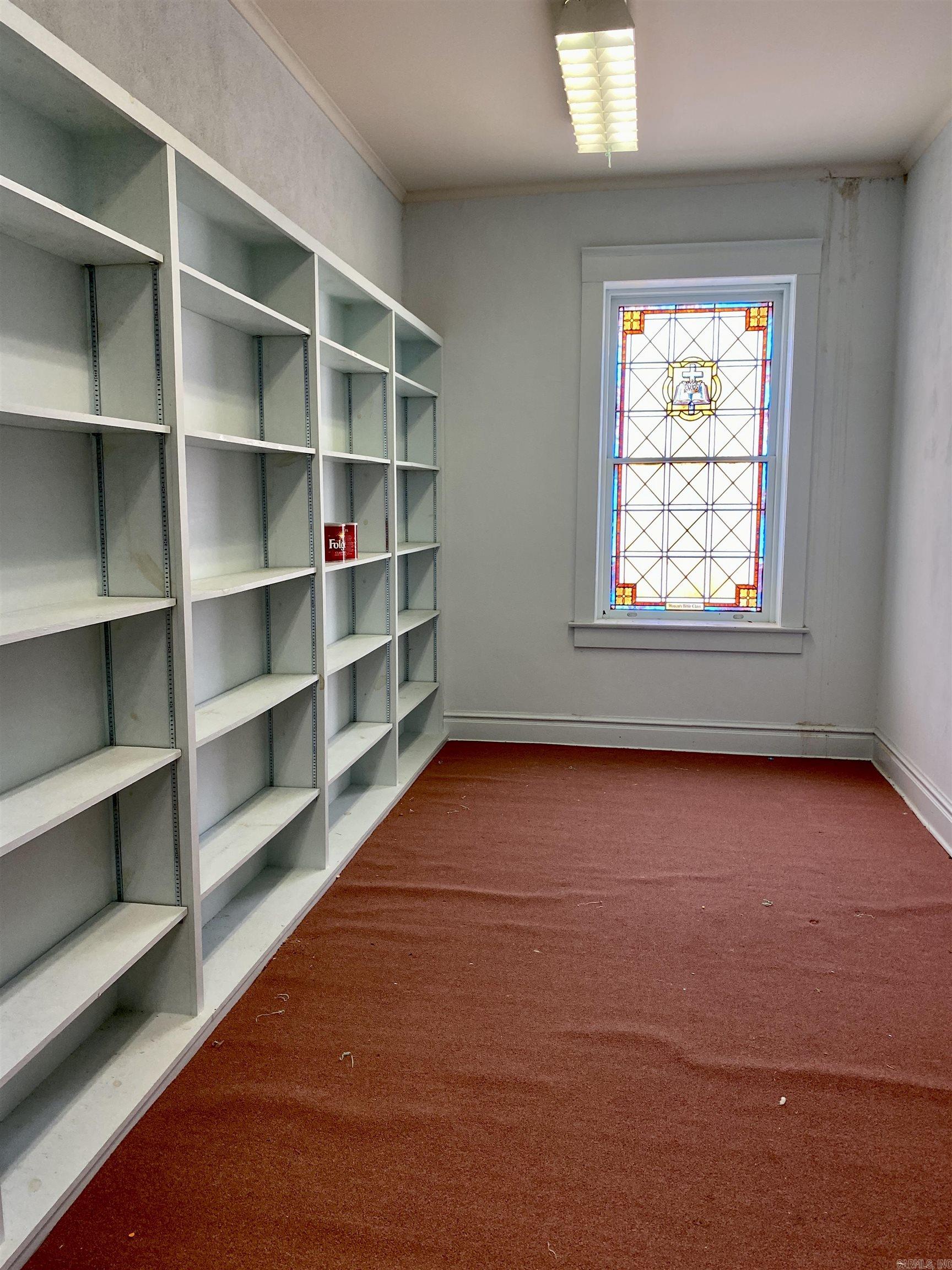 Outlots C 32-10-23 - Commercial Sale