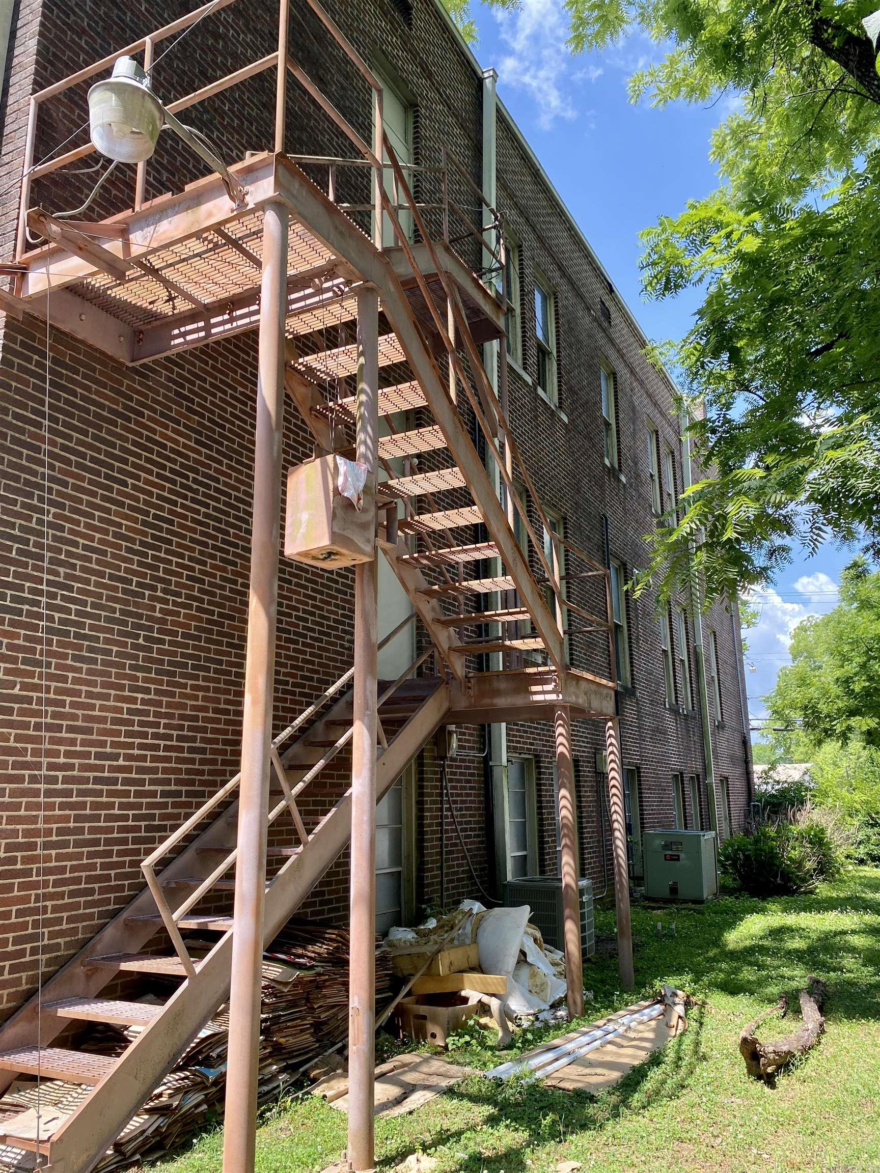 Outlots C 32-10-23 - Commercial Sale