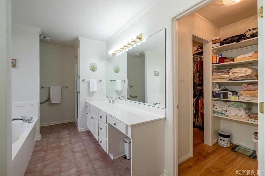 ST CHARLES ADDN - Residential