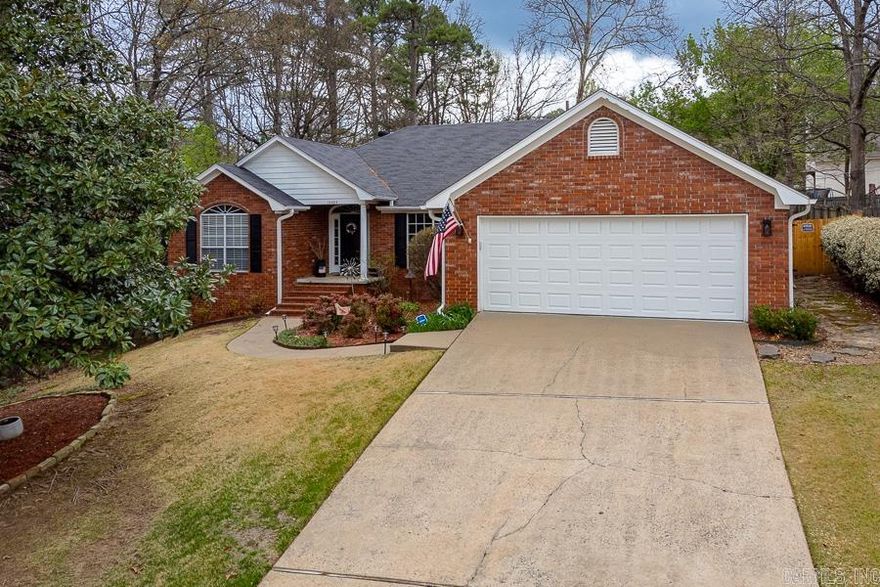 Wonderfully maintained one level brick home in desirable St. Charles neighborhood. Large living space, office/sunroom and formal dining room. Large eat-in kitchen with stainless steel appliances and Corian counters overlooking spectacular vaulted and screened in outdoor living space. Lovely landscaped and fully fenced backyard with deck. Spacious primary suite has nice spa bath and large walk in closet with built in shelving. Fantastic split floorplan allows for two guest bedrooms and bath apart from primary. Neutral paint thru-out, newer floors with no carpet. Laundry/utility room with fridge space and built-ins. Whole house generator. Lots of storage. Come See!