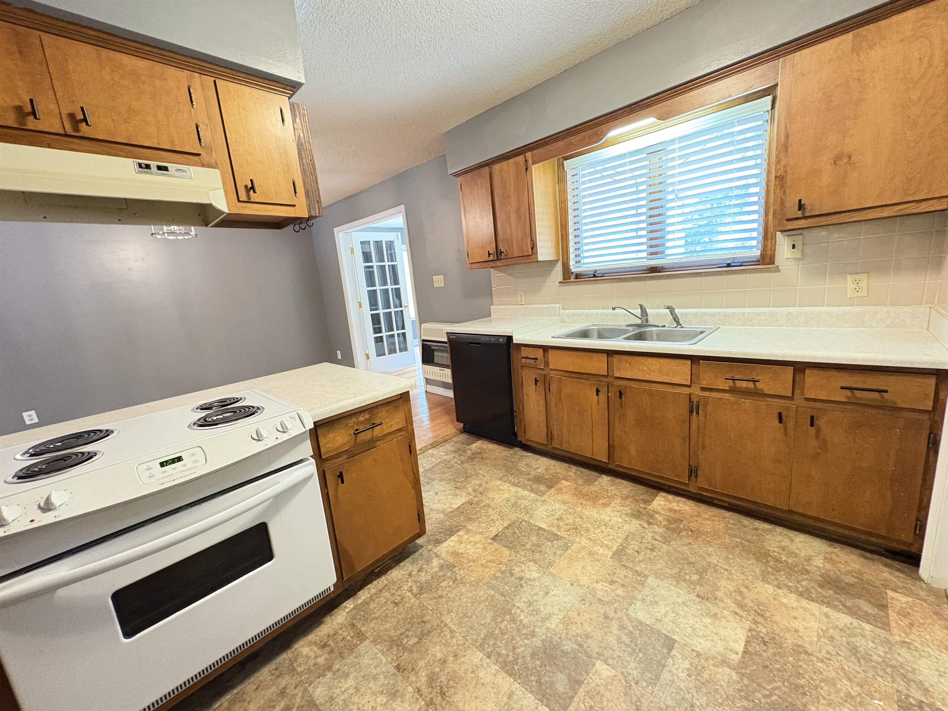 SOUTH SHORE - Residential