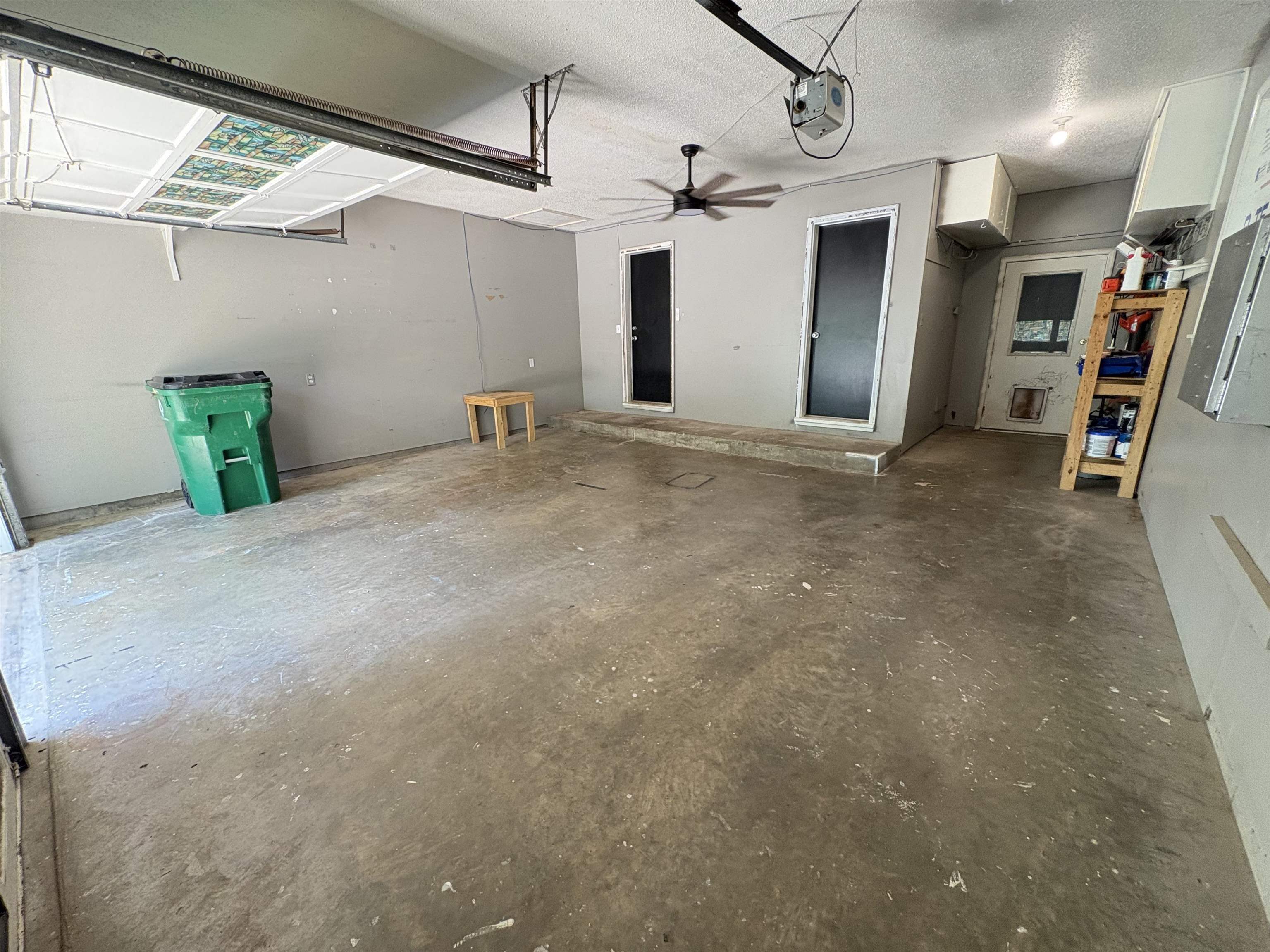 SOUTH SHORE - Residential