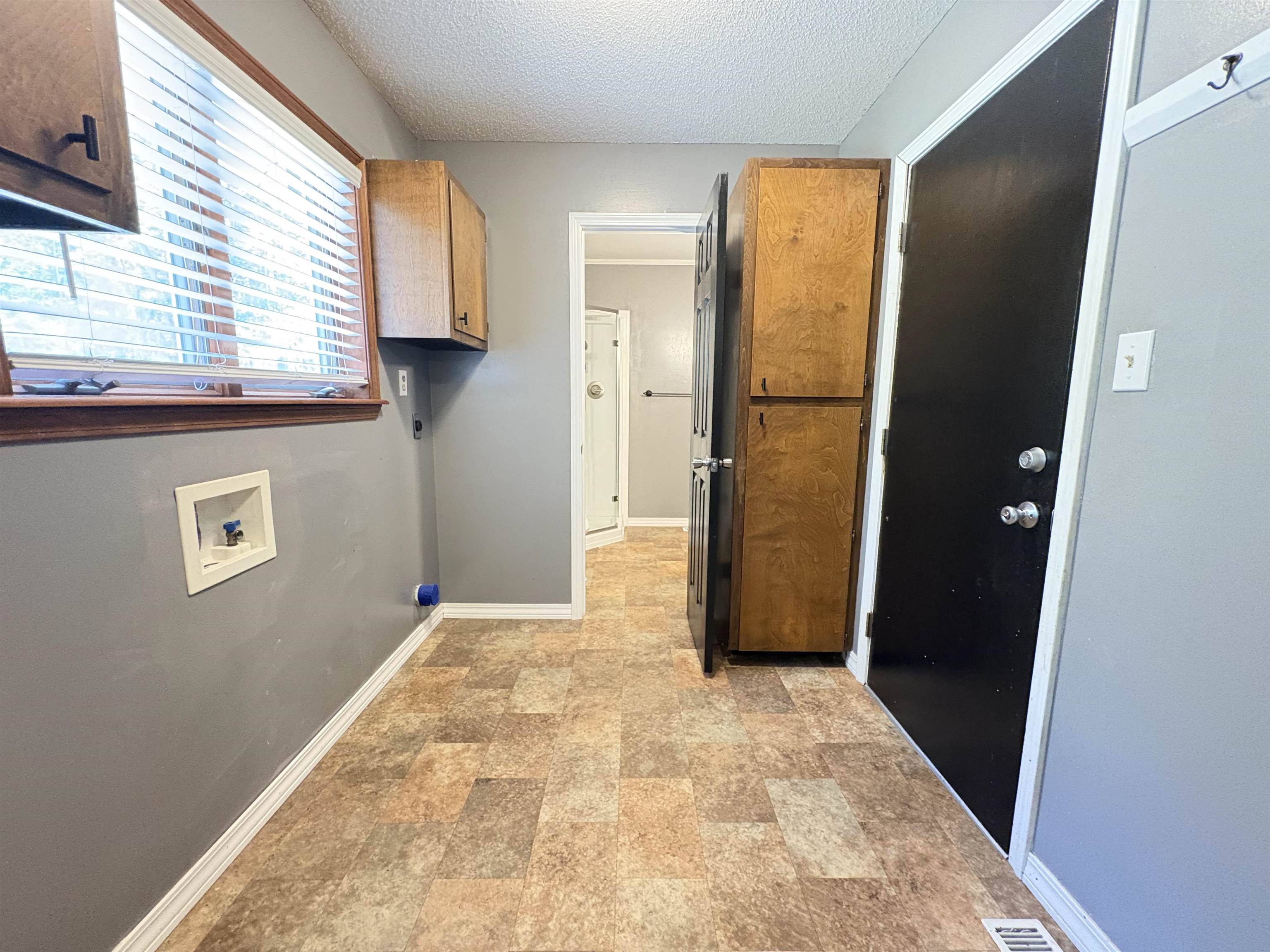 SOUTH SHORE - Residential