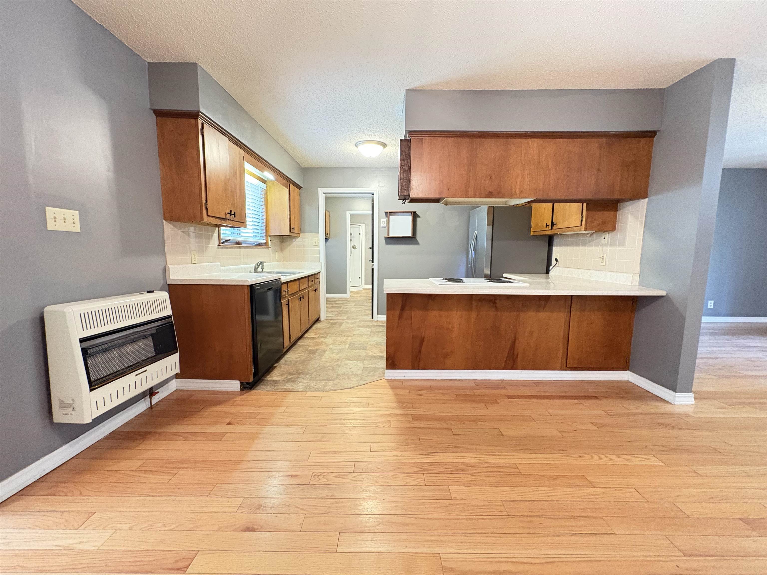 SOUTH SHORE - Residential