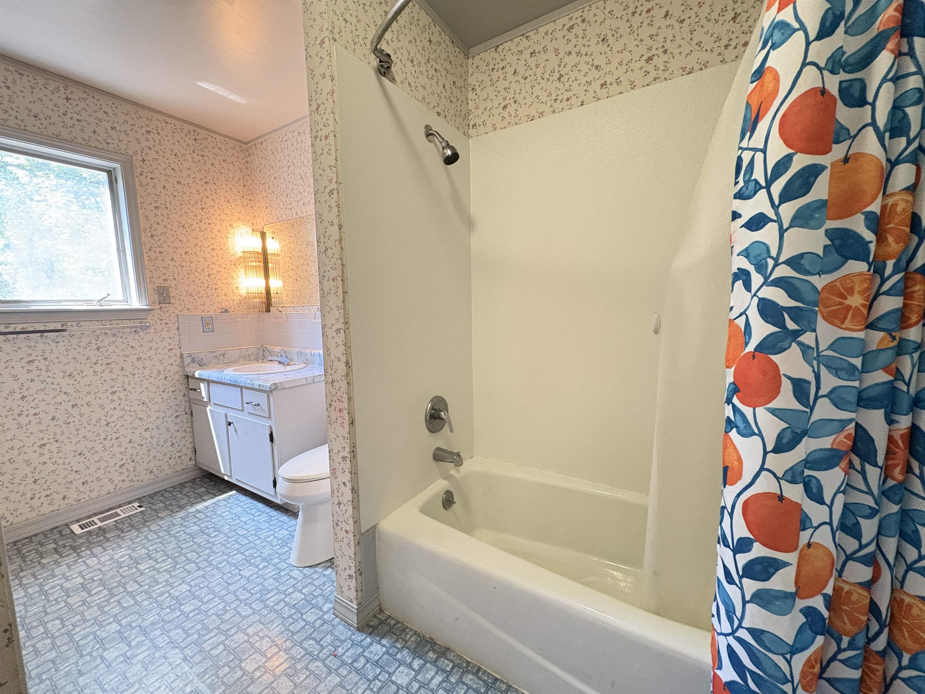 SOUTH SHORE - Residential