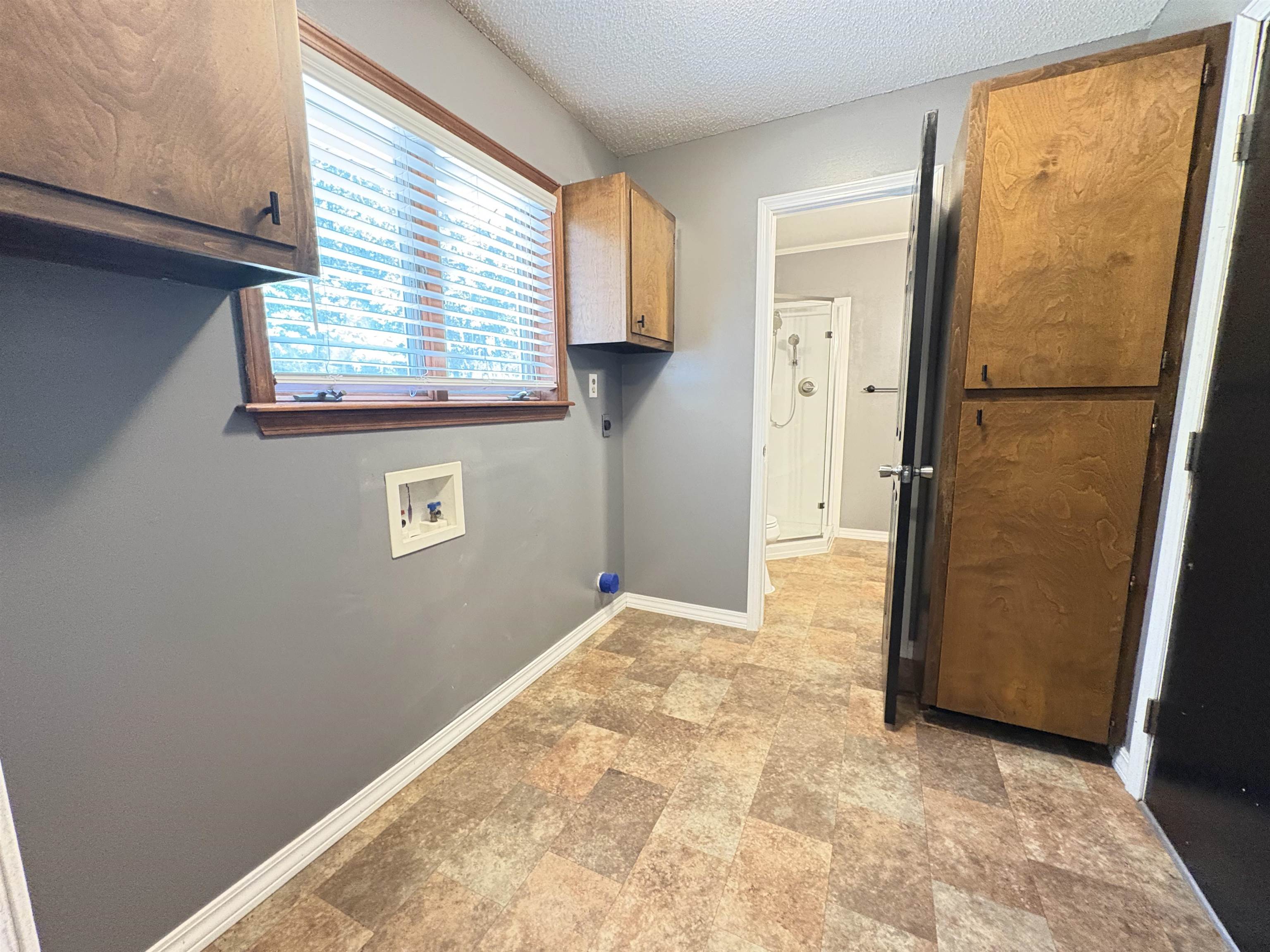 SOUTH SHORE - Residential