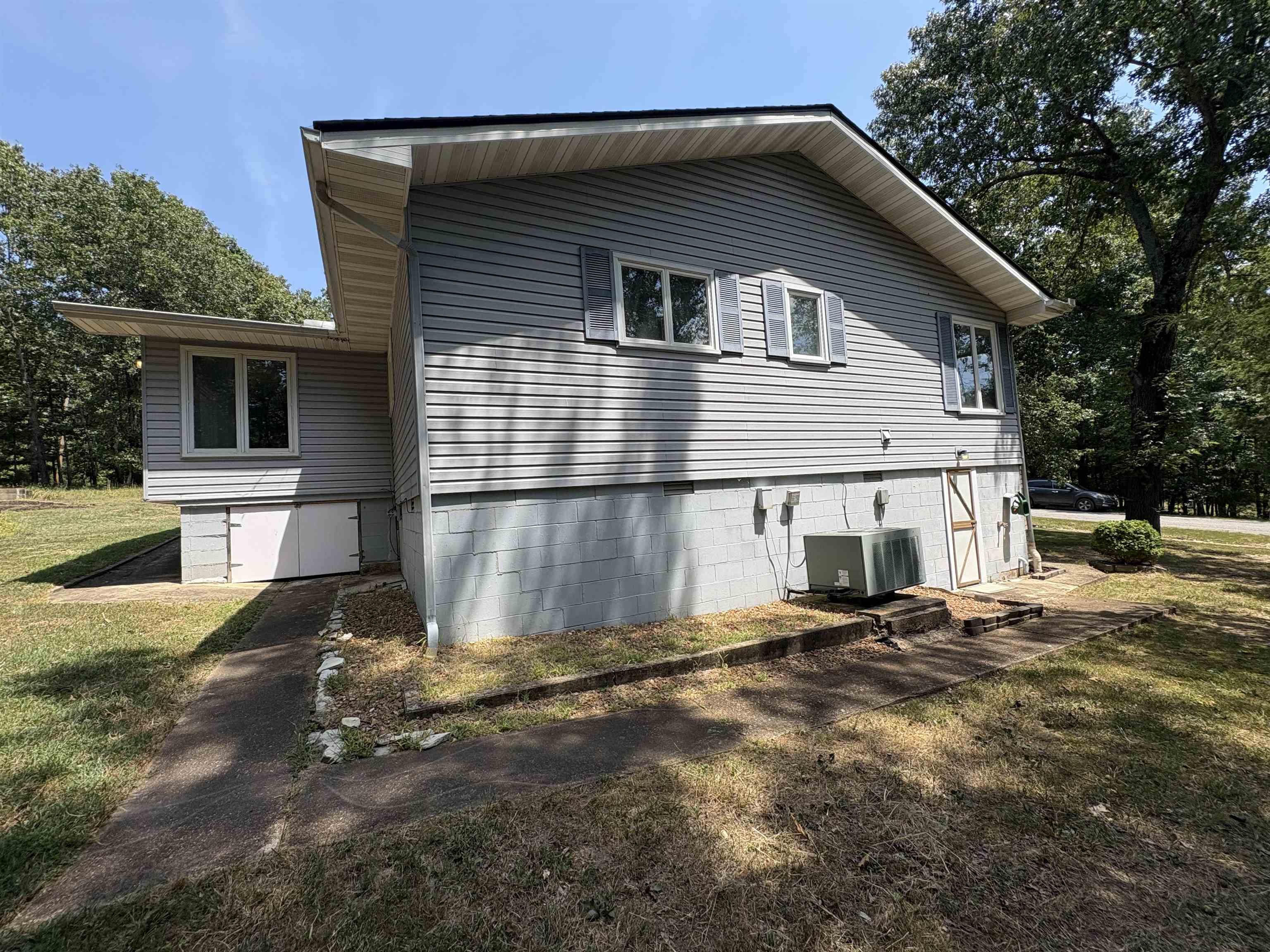 SOUTH SHORE - Residential