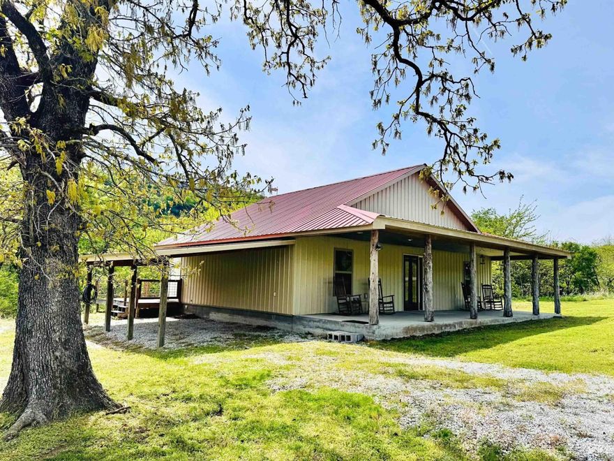 Welcome to your Ozark retreat! This 3- bedroom, 2- bathroom cabin offers the perfect blend of rustic charm and modern comfort. Cabin features a vaulted ceiling, screened in porch, generator, a 30'x24' shop and much more! This property will come fully furnished and could generate a rental income, make a great primary residence or a personal getaway cabin. This cabin is located just a short drive to the White River and river front dinning, the town of Mountain View, The Ozark Folk Center State Park, Blanchard Springs Caverns, shopping and much much more- making it a great weekend getaway cabin or a permeant residence! Give us a call today to set up an appointment to take a look for yourself!