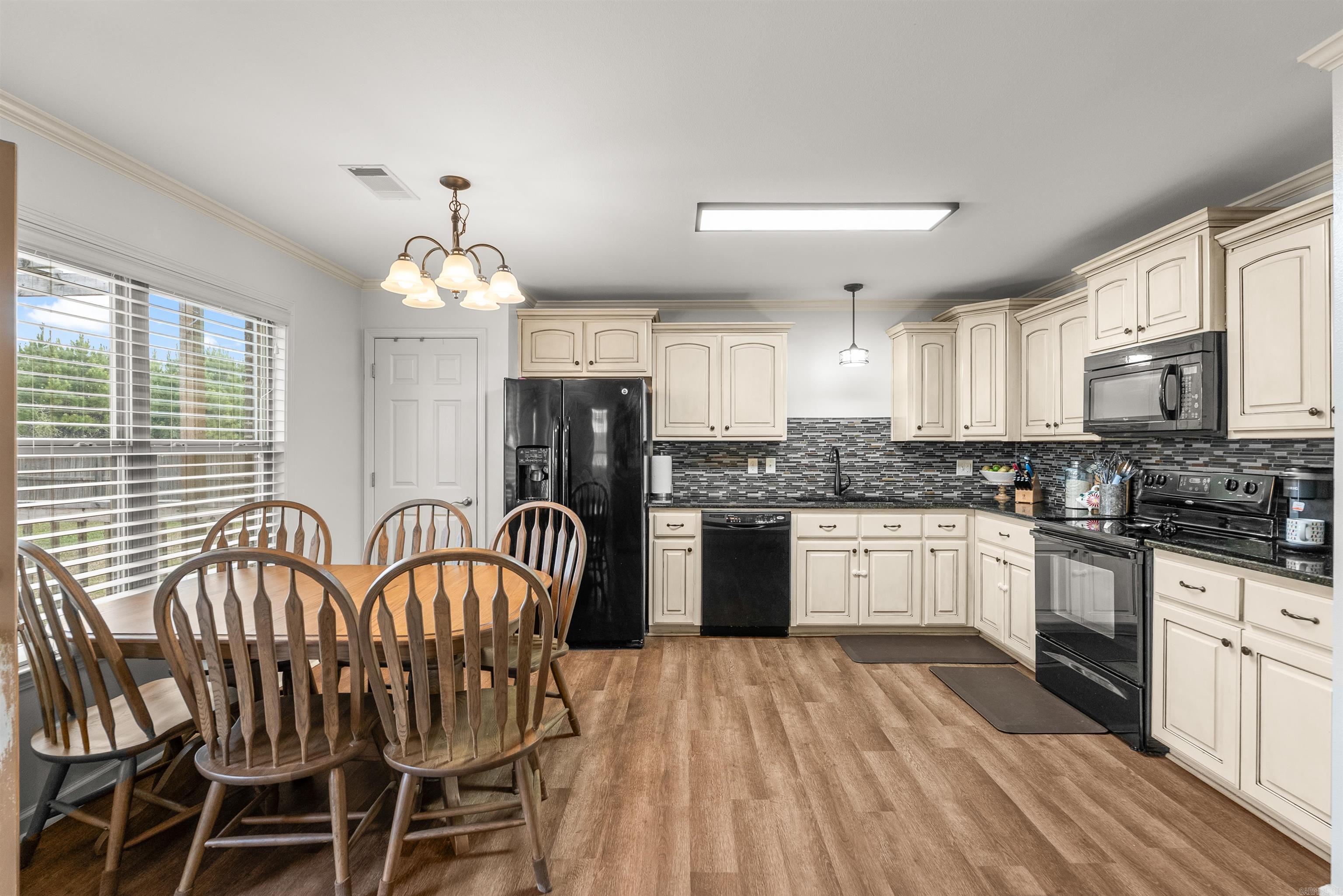 BENTON PLACE ADDN - Residential