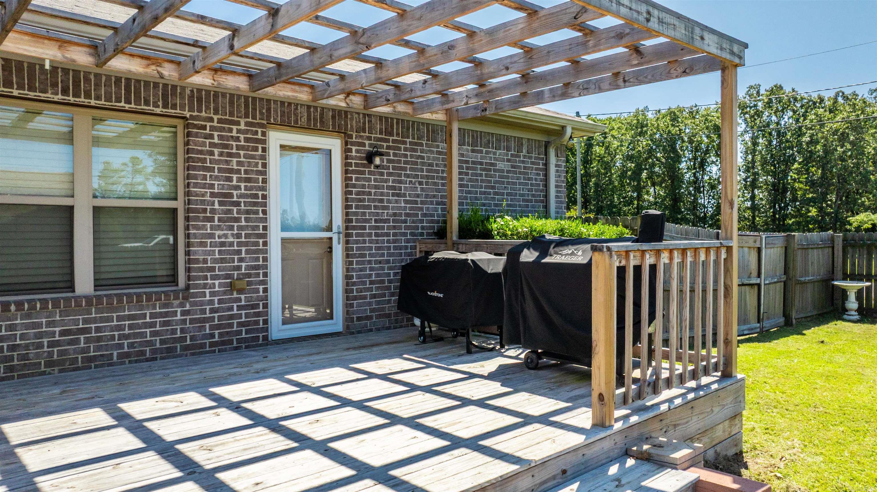 BENTON PLACE ADDN - Residential