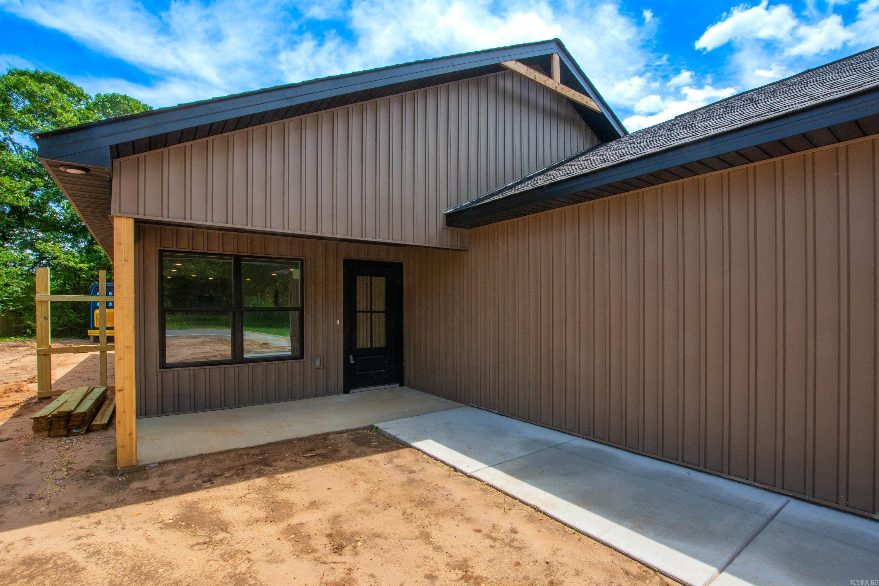 Hill Crest - Residential