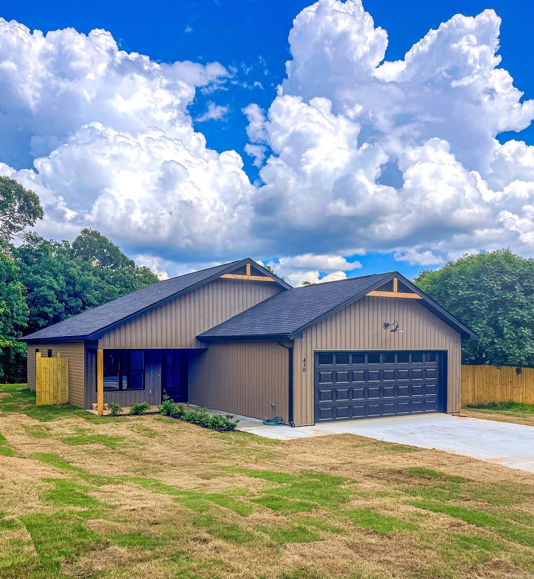 Hill Crest - Residential