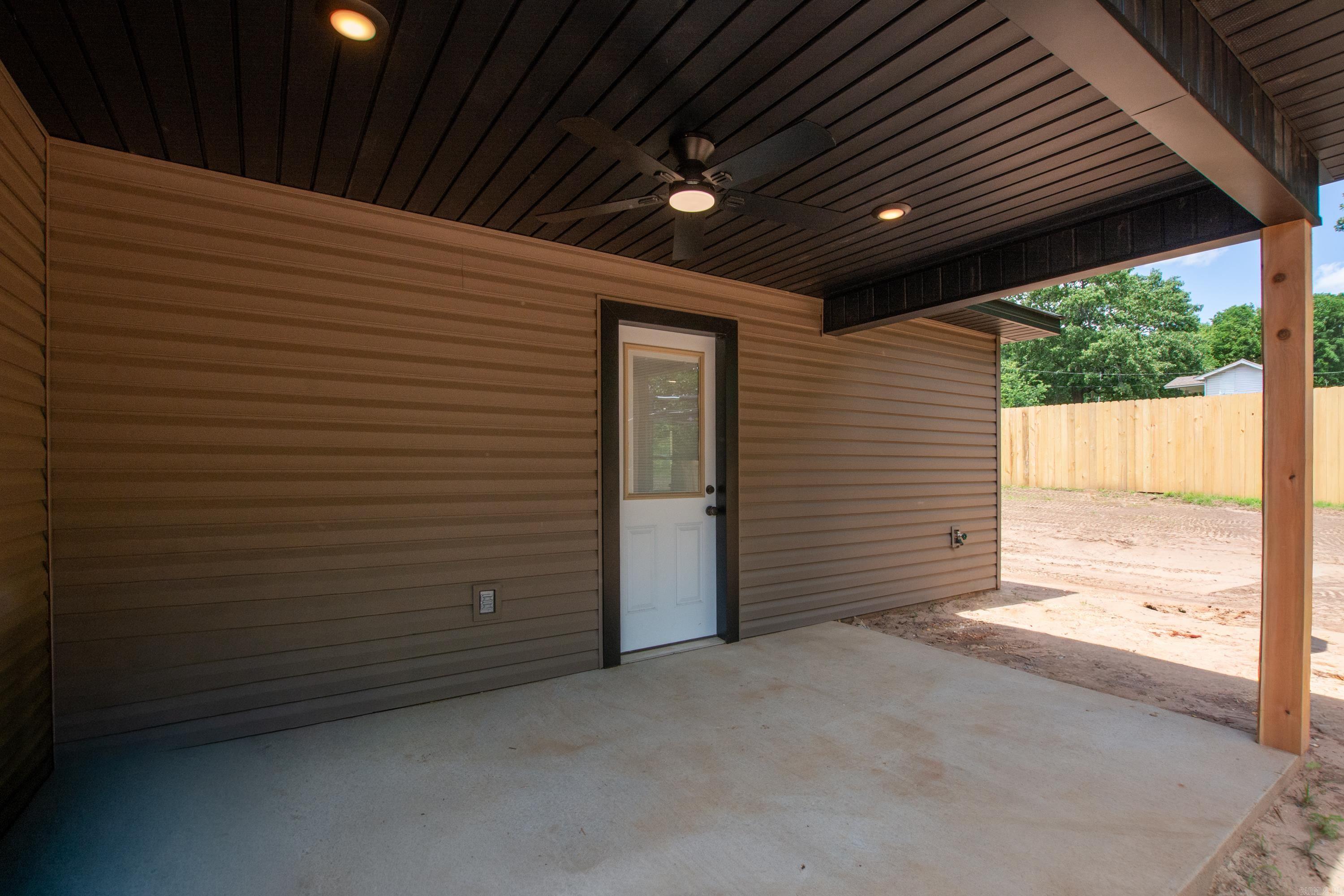 Hill Crest - Residential