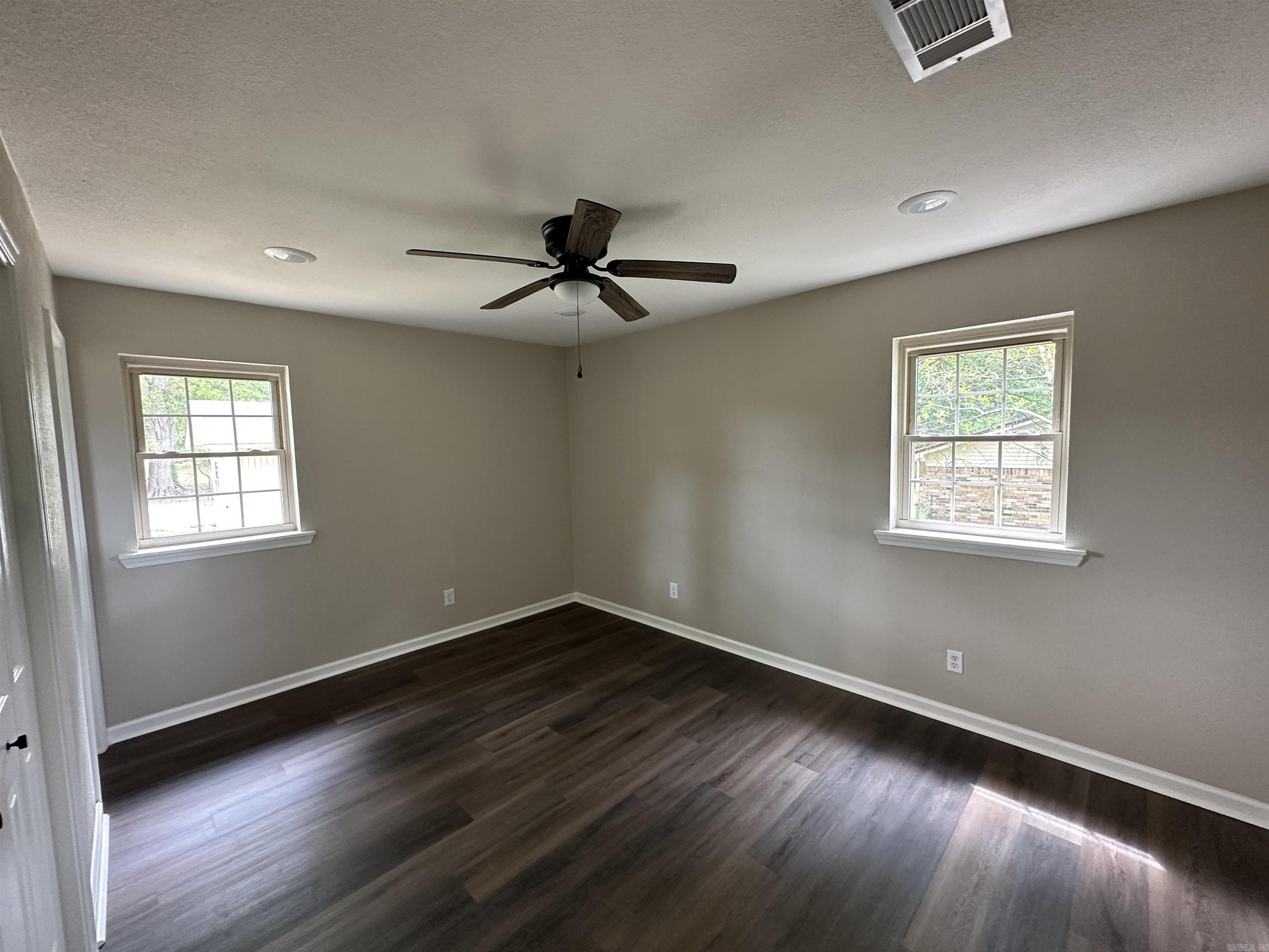 DEERWOOD - Residential