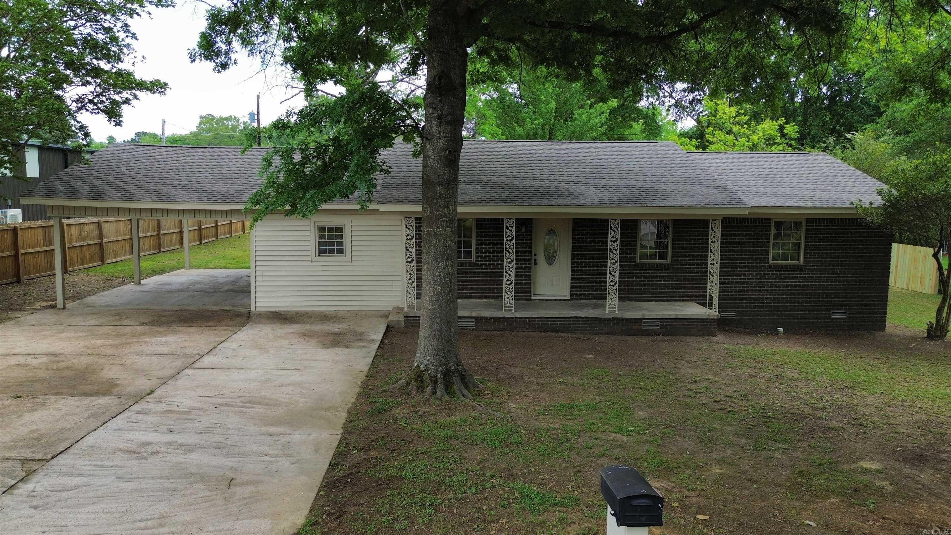 DEERWOOD - Residential