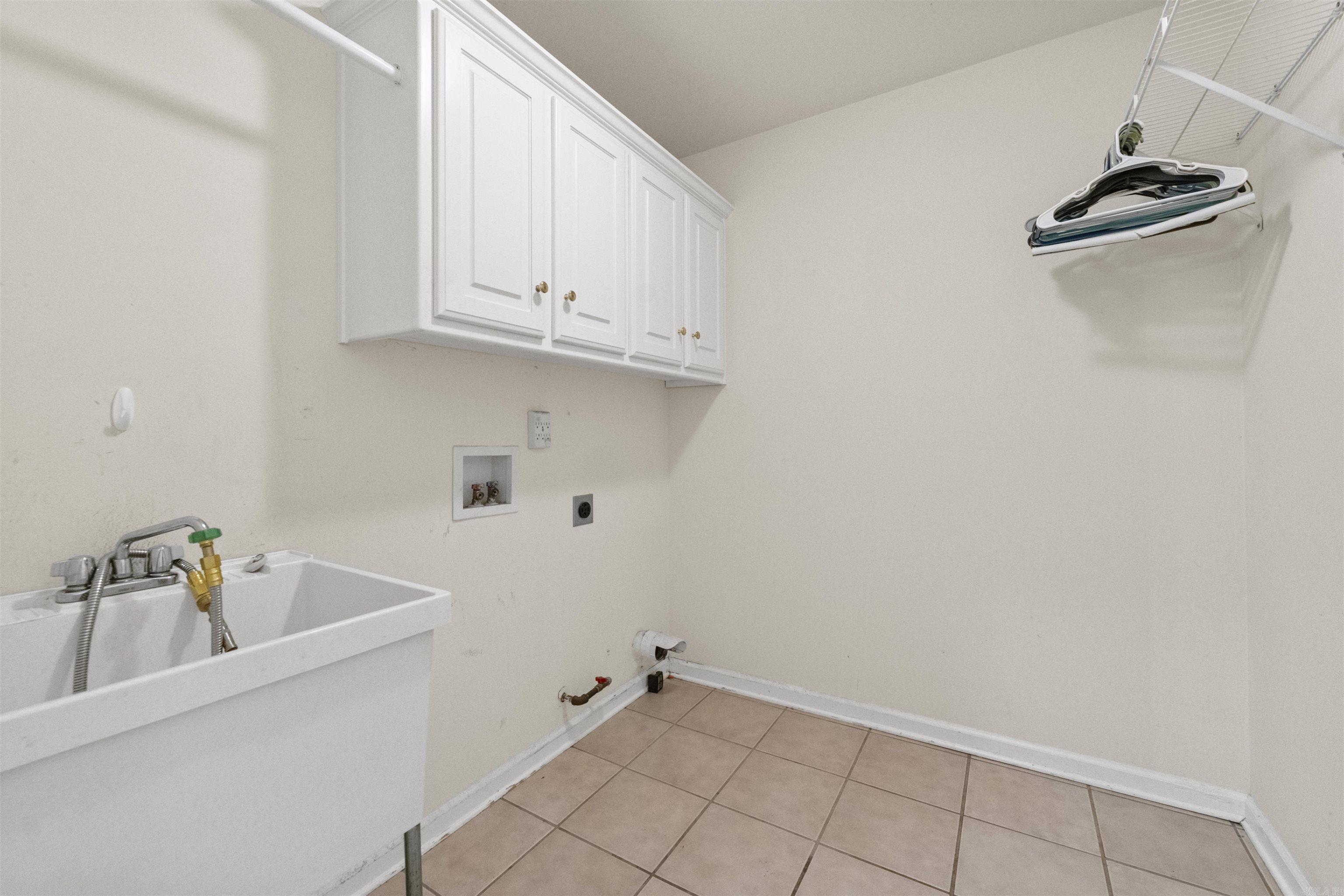 AUSTIN LAKES POINTE ADDN - Residential