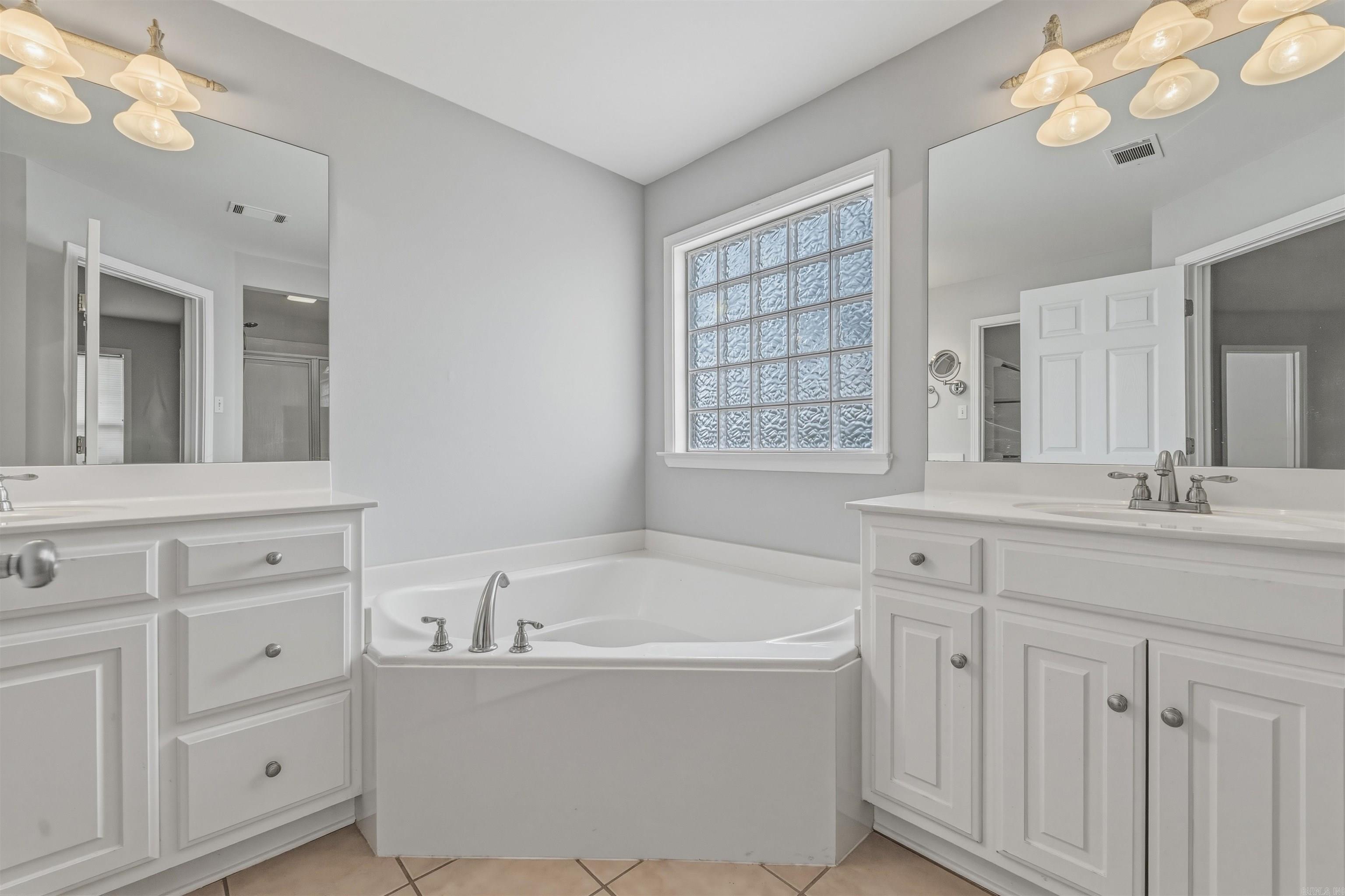 AUSTIN LAKES POINTE ADDN - Residential