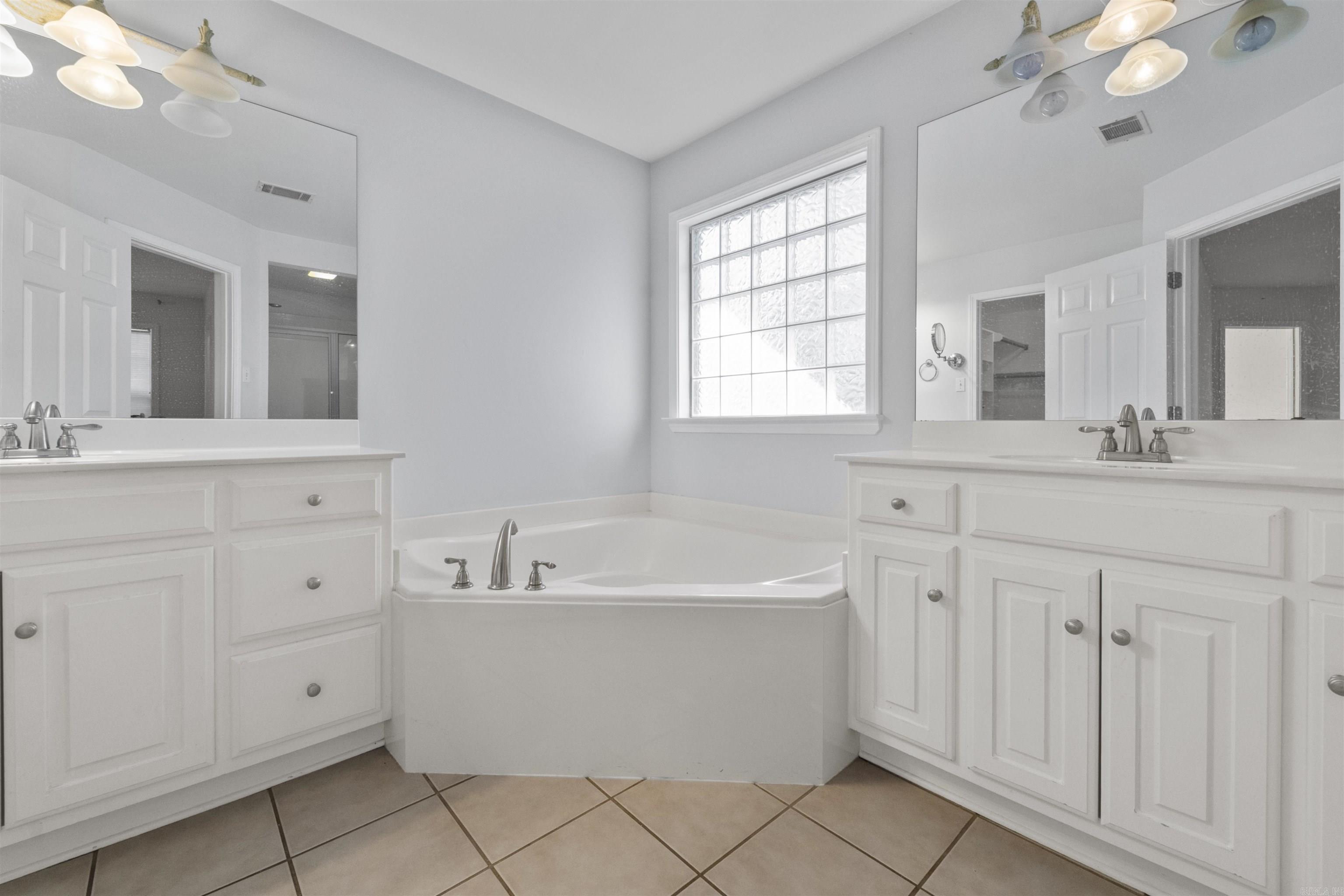 AUSTIN LAKES POINTE ADDN - Residential