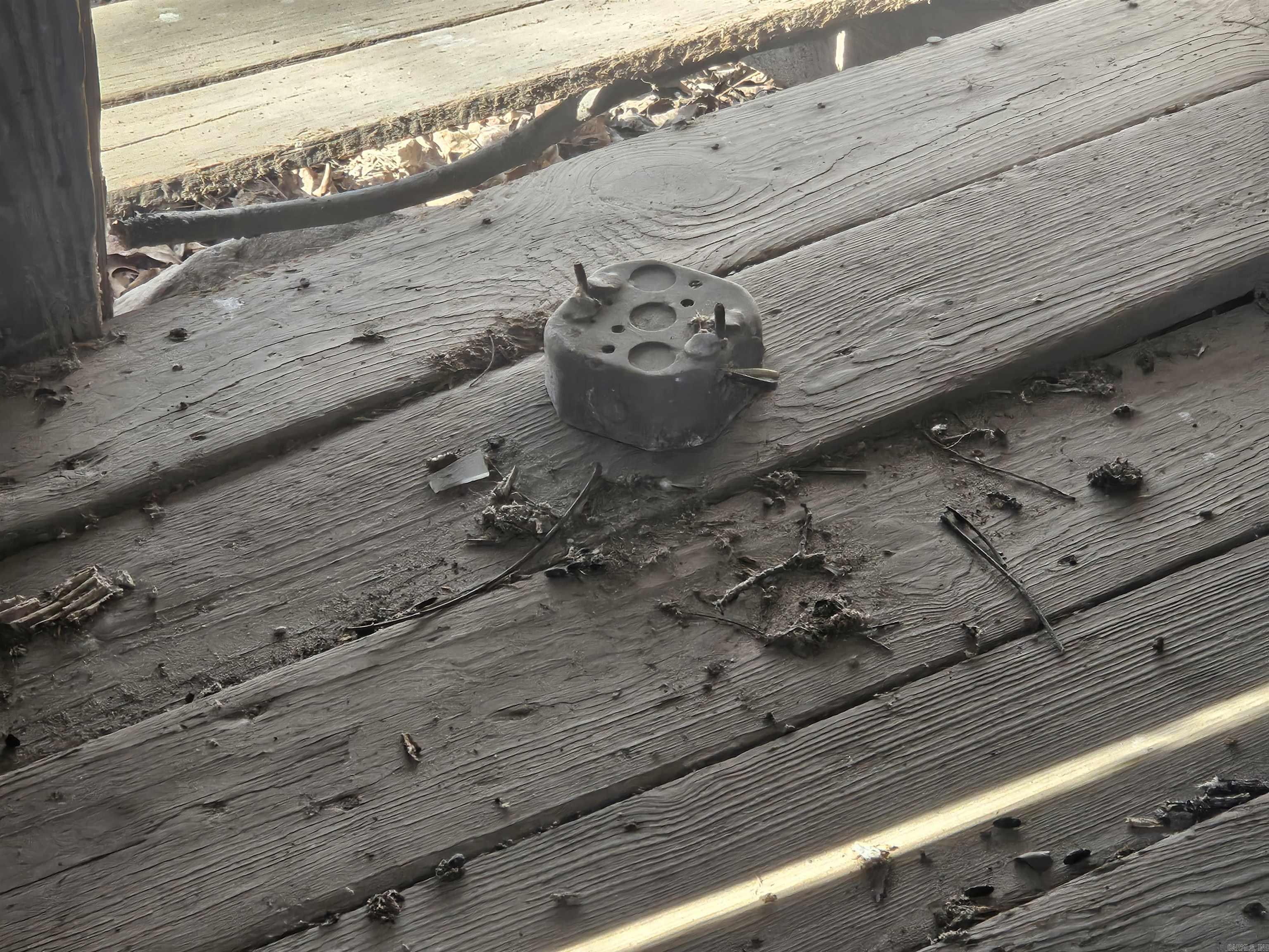 Metes & Bounds - Land