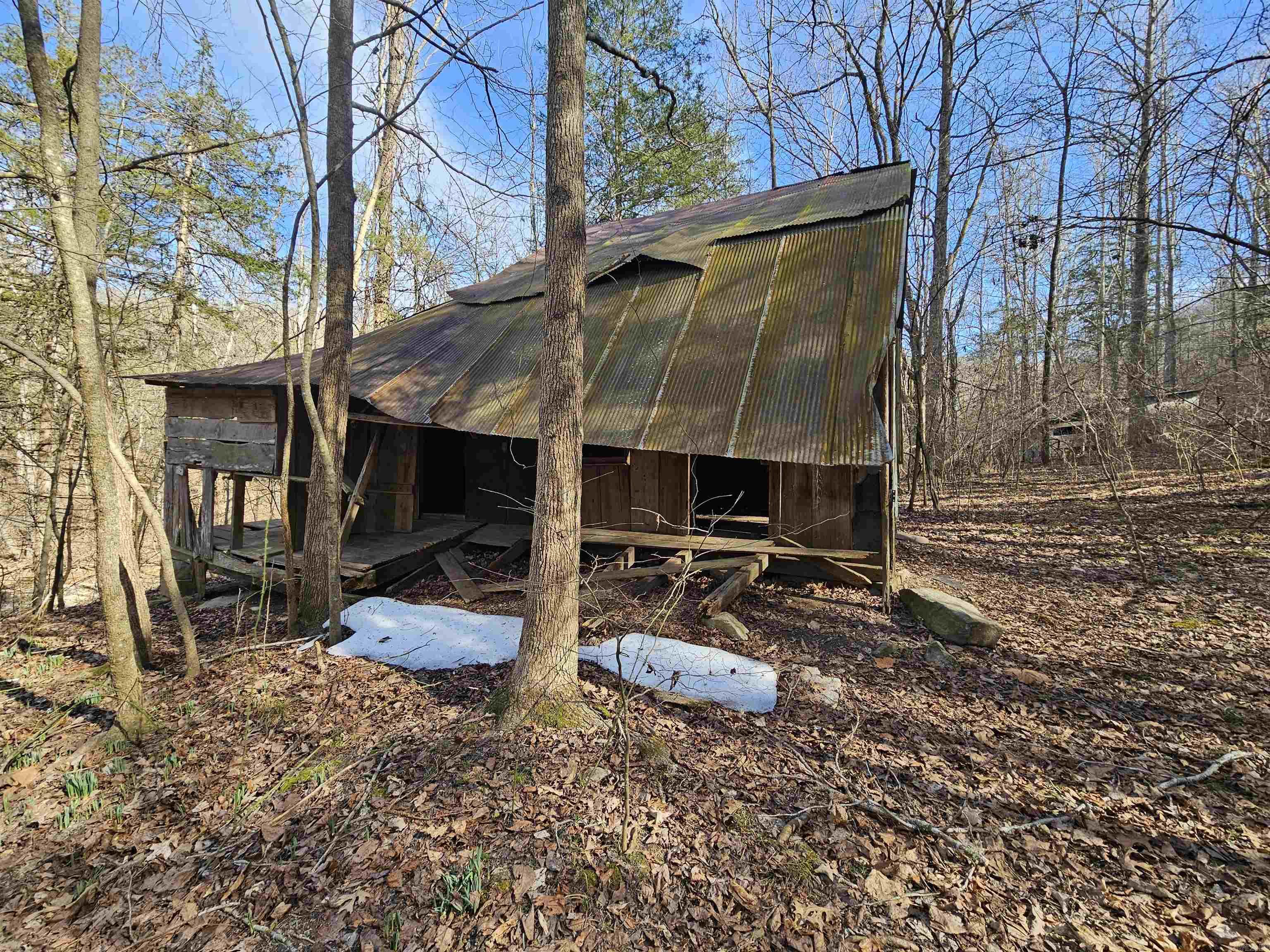 Metes & Bounds - Land