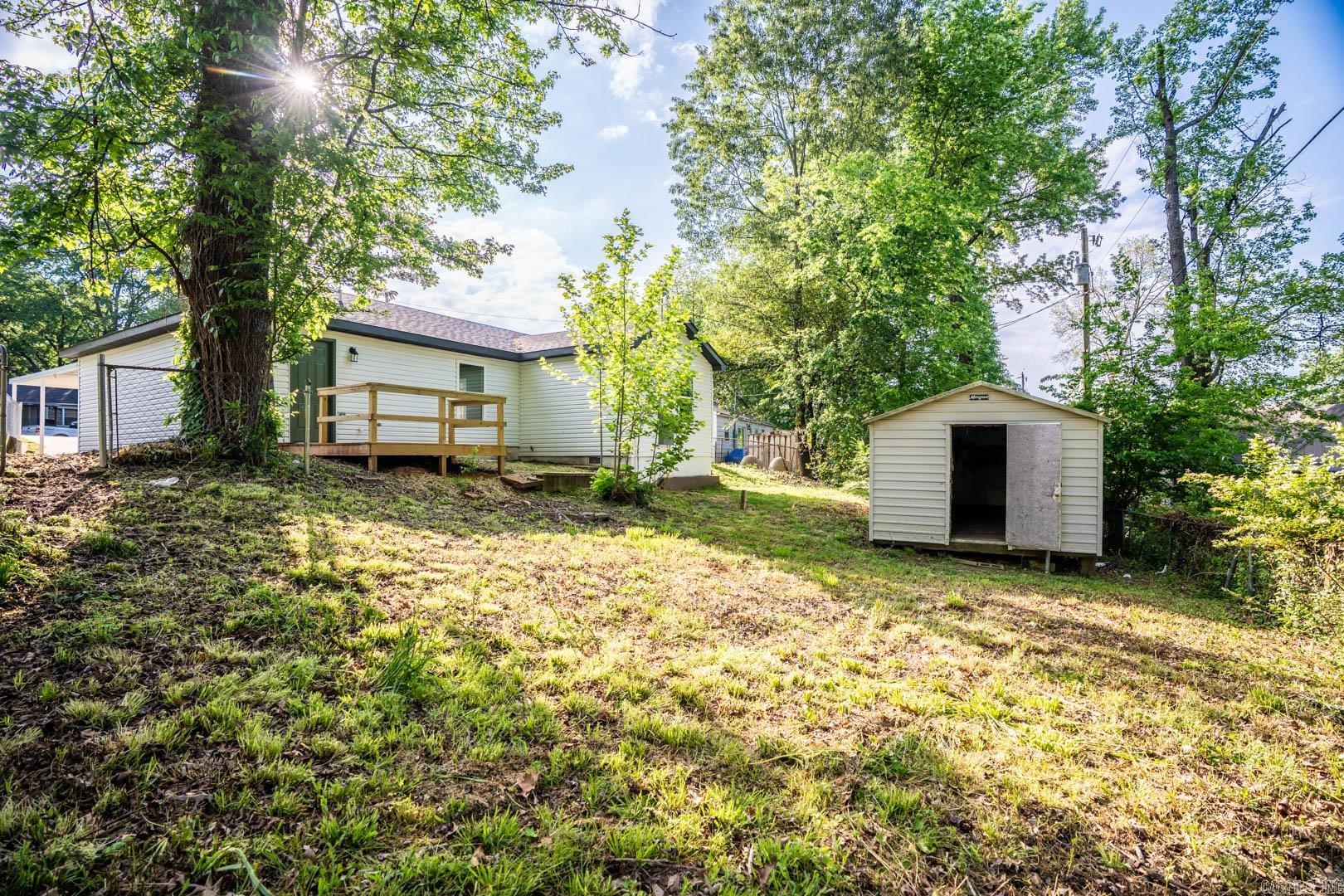 FOREST HILLS - Residential