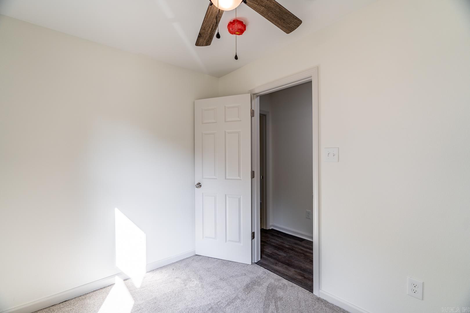 FOREST HILLS - Residential