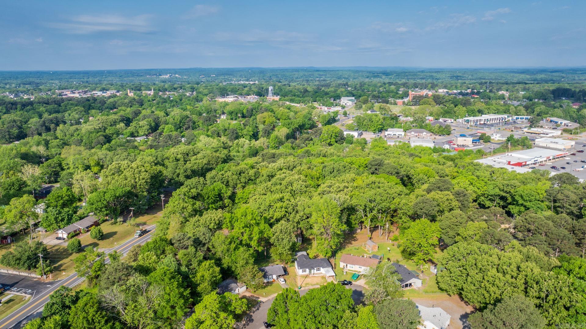 FOREST HILLS - Residential
