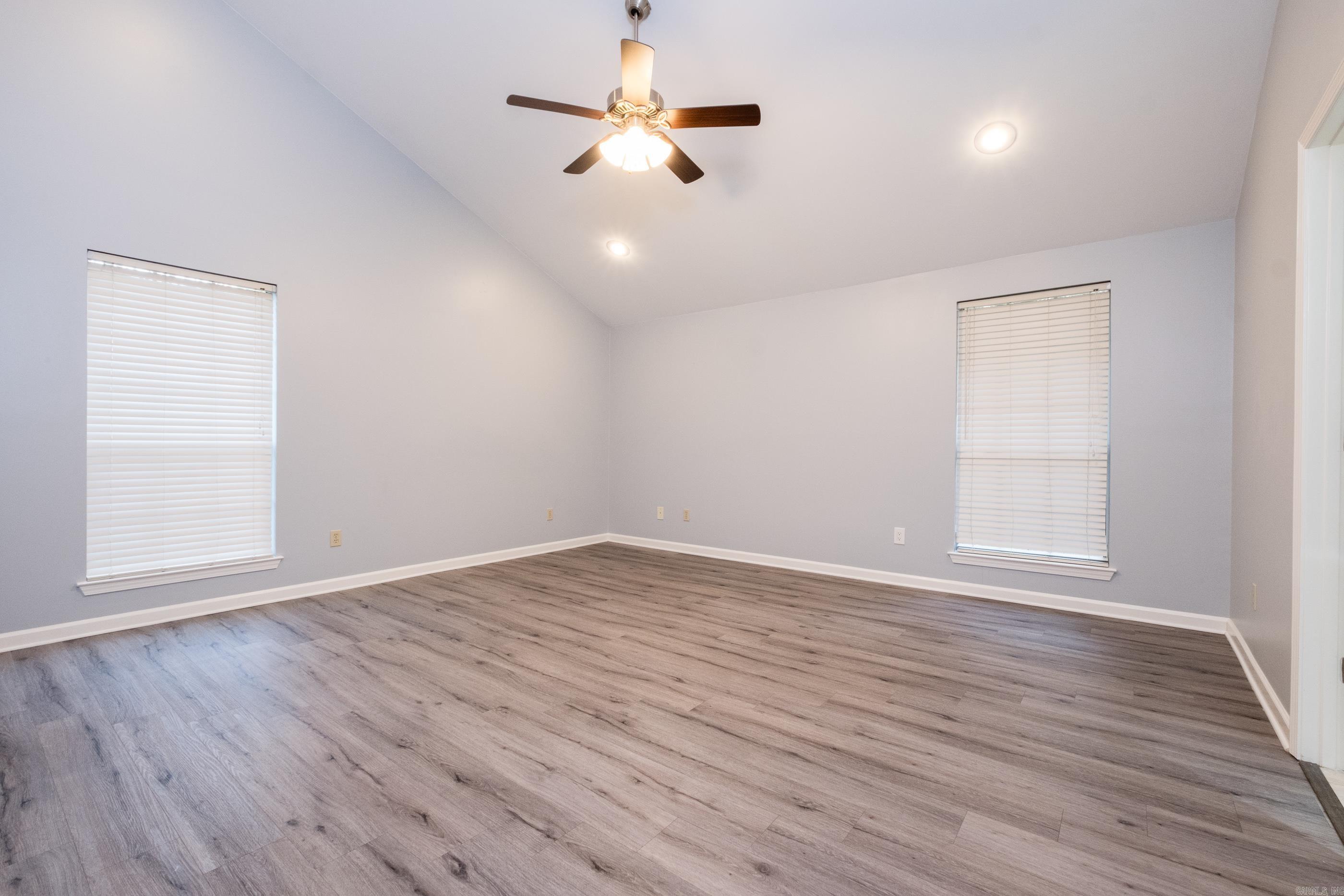 DEER PARK - Residential