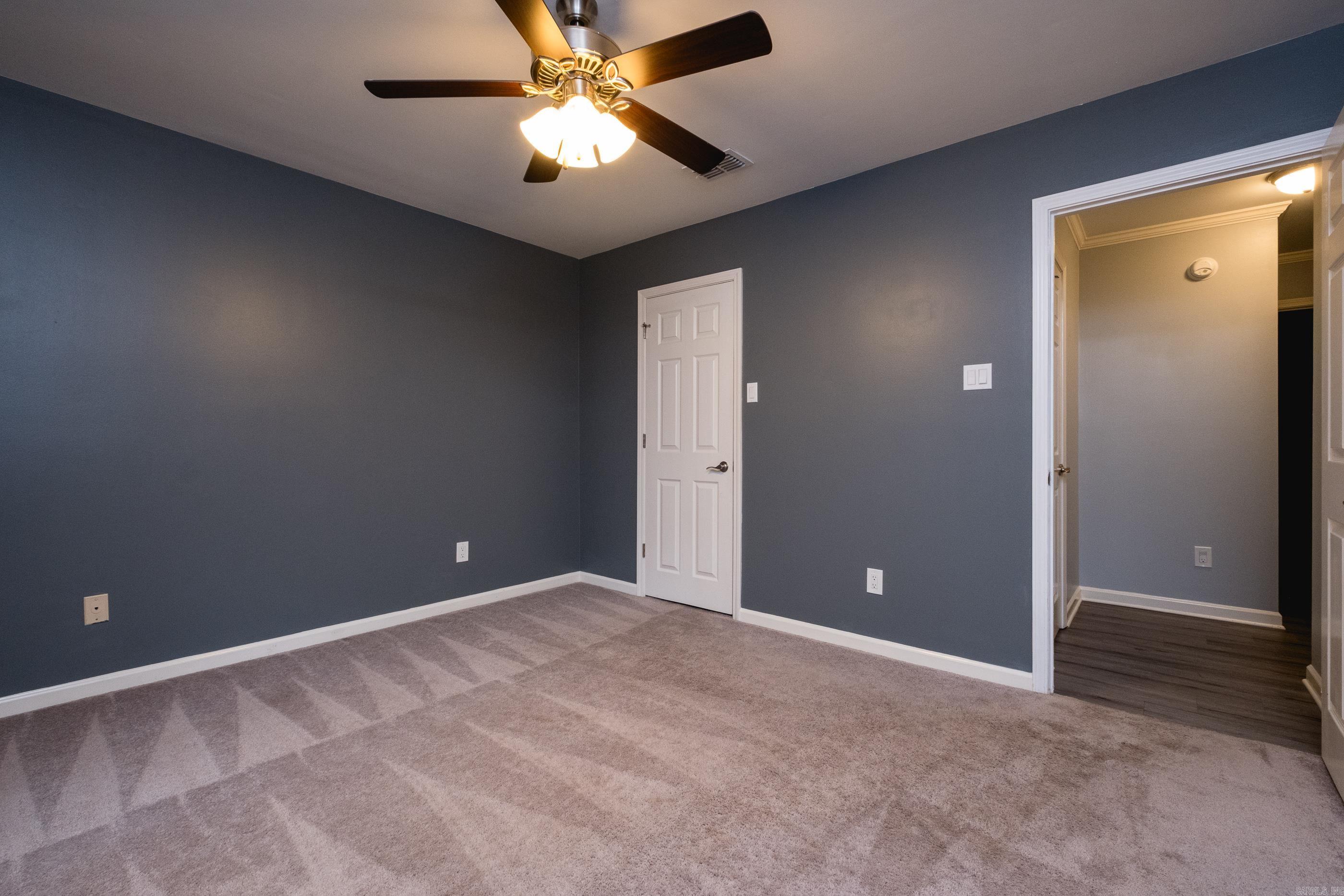 DEER PARK - Residential