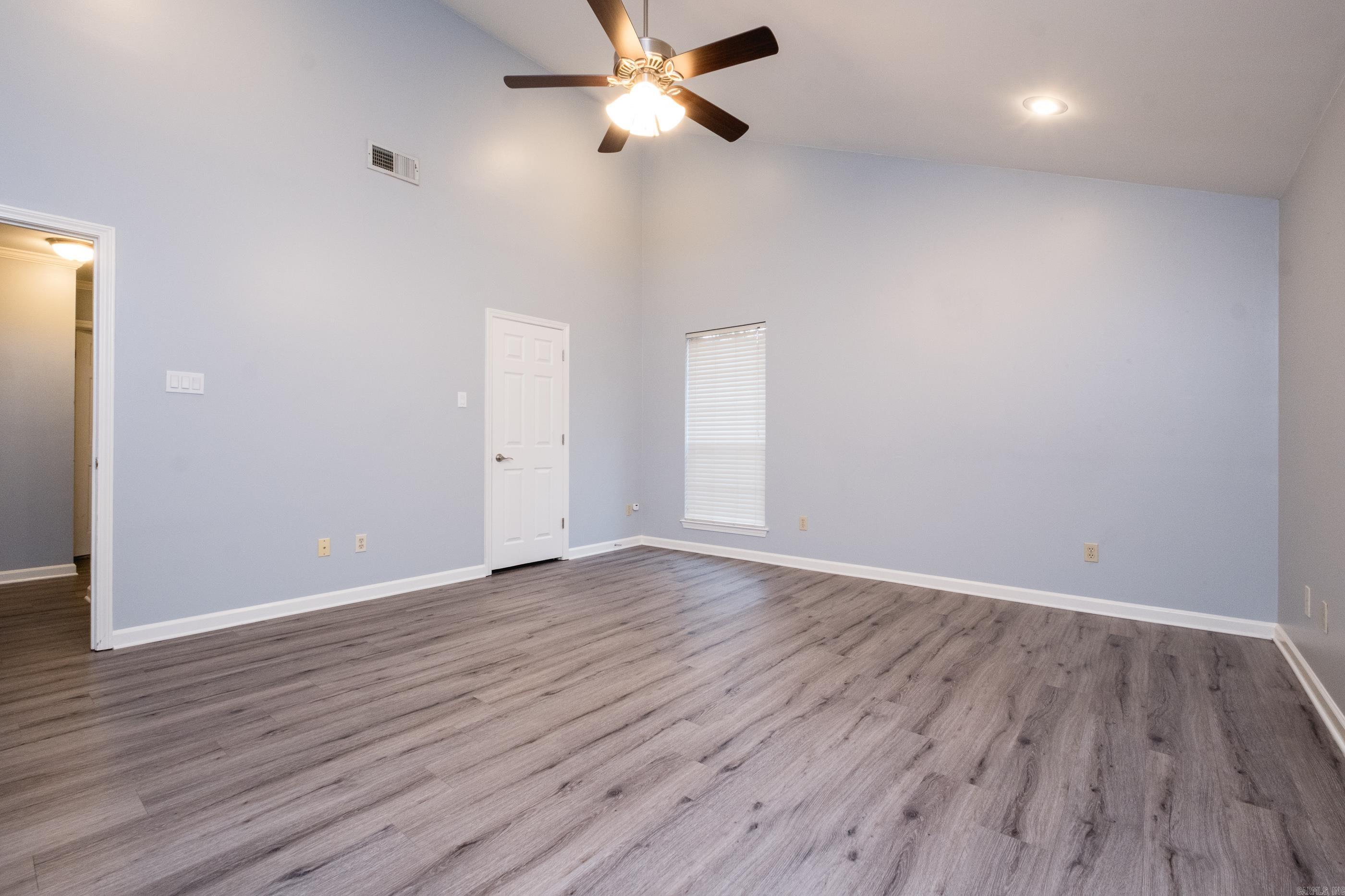 DEER PARK - Residential