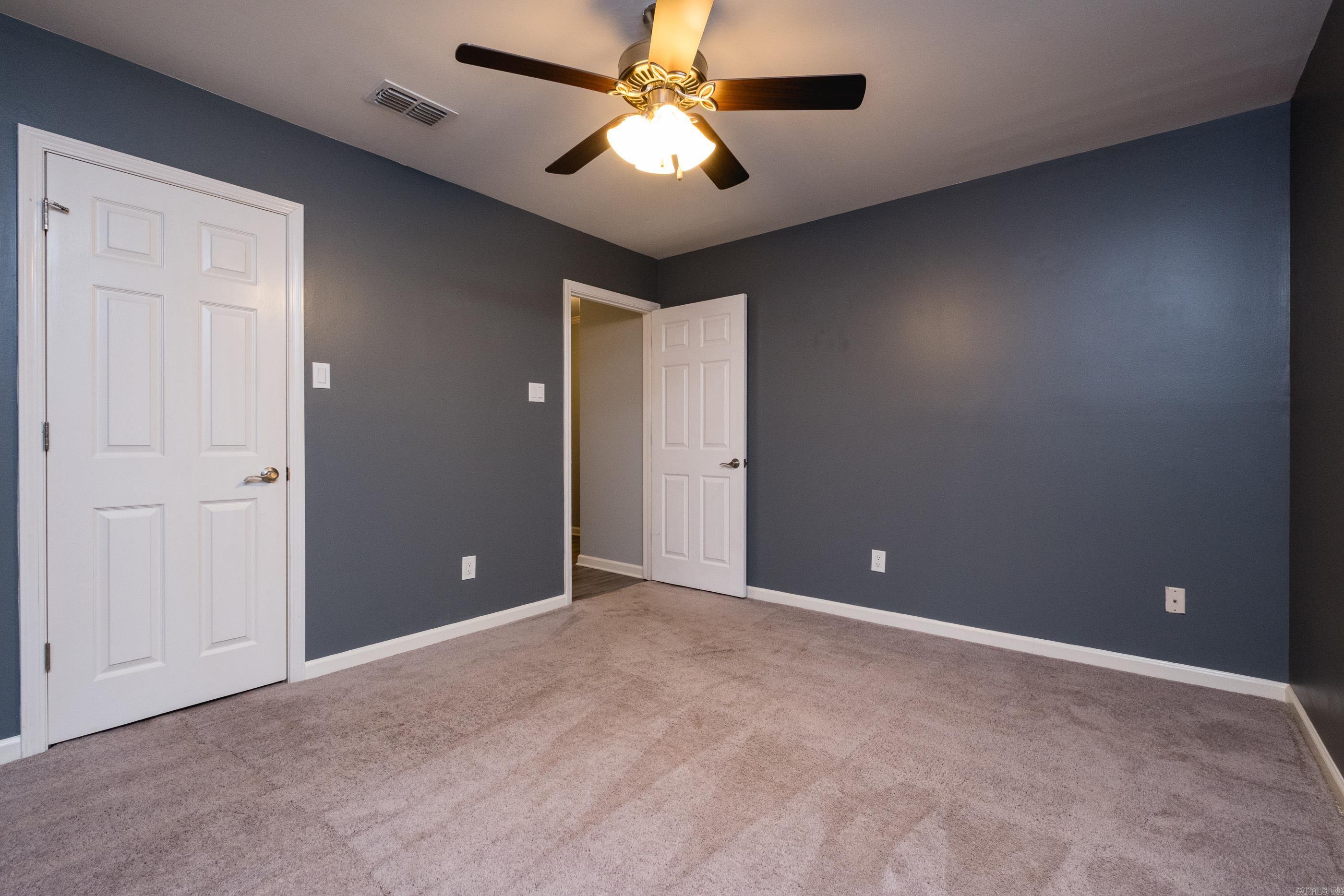 DEER PARK - Residential