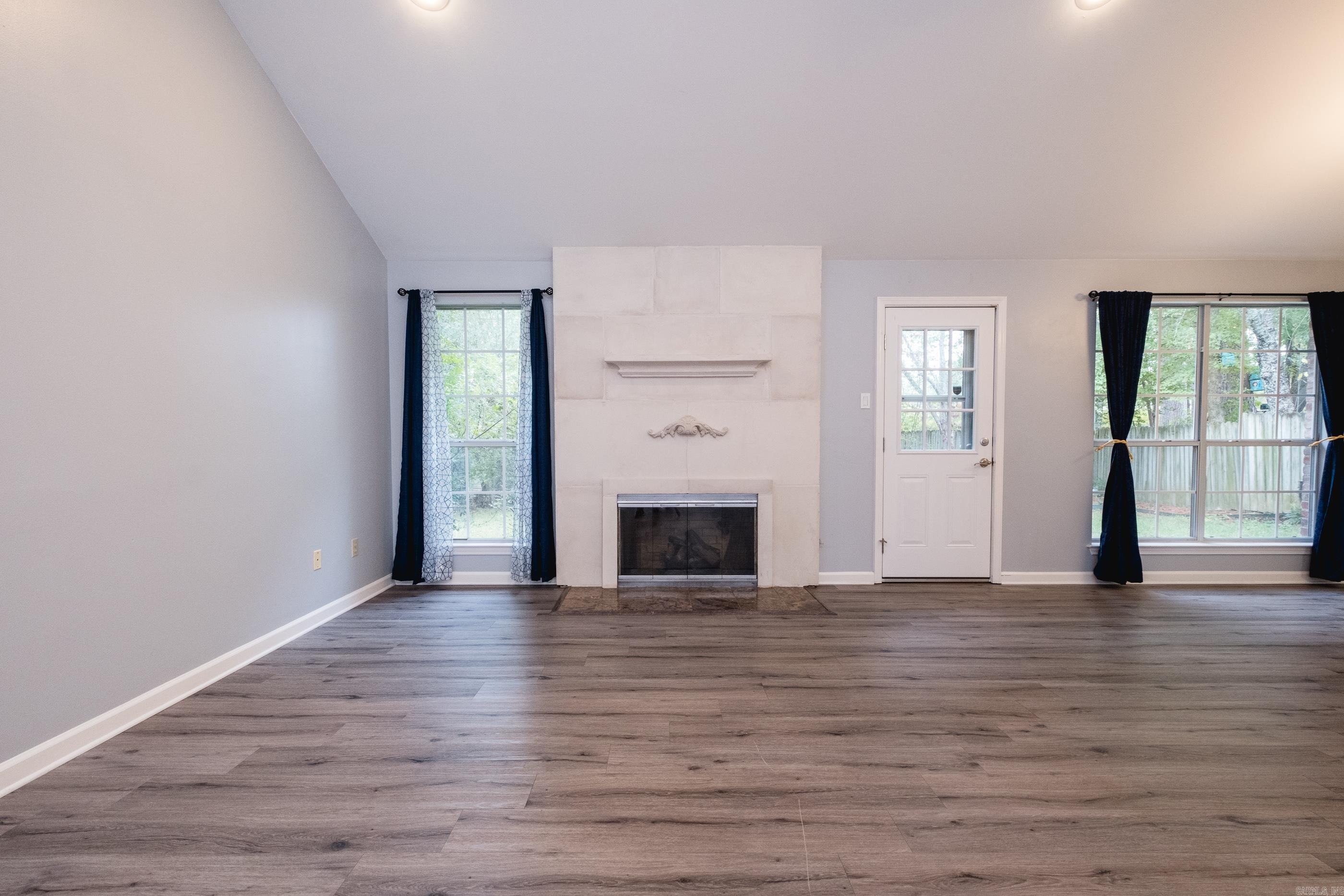 DEER PARK - Residential