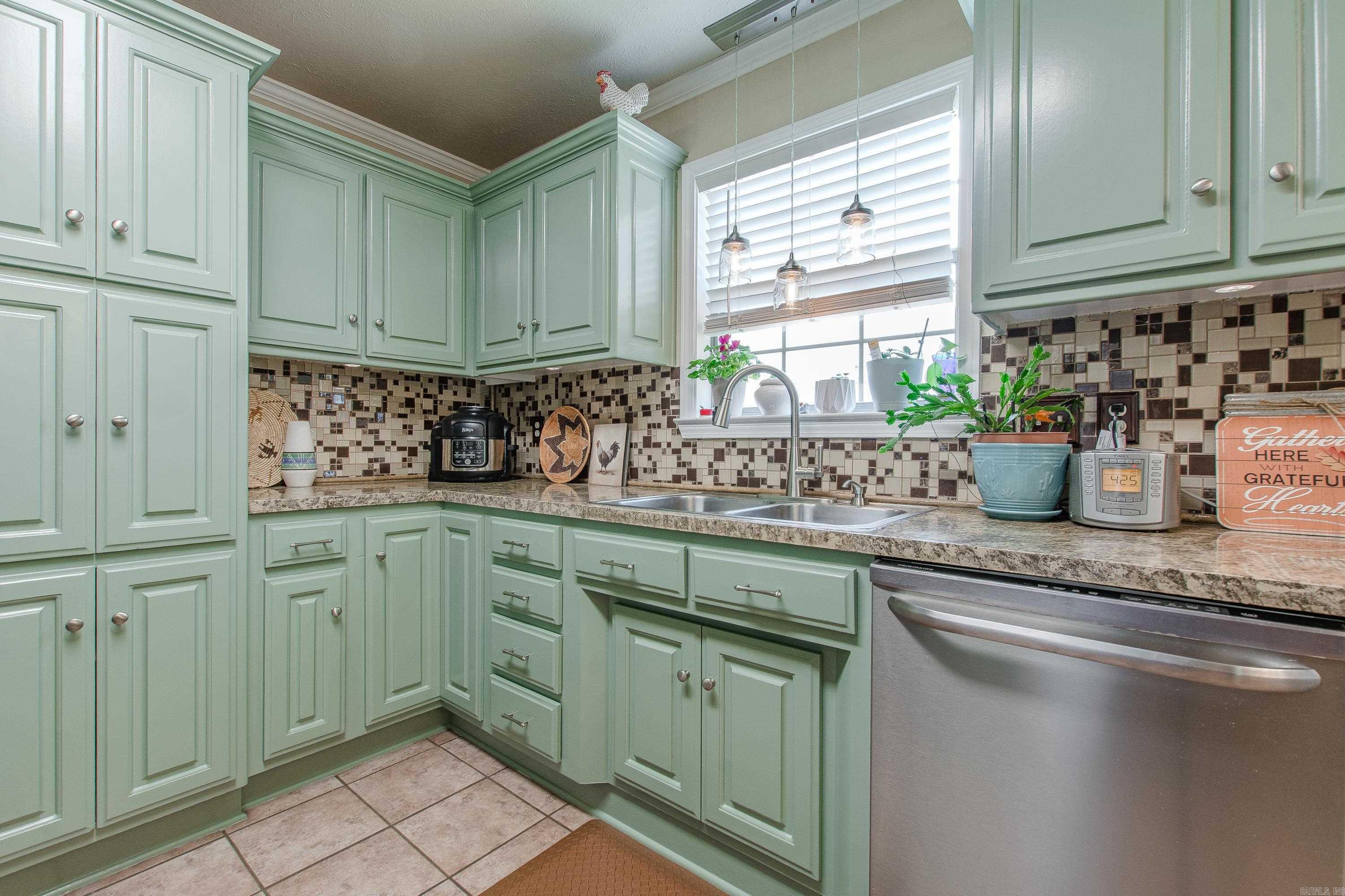 WOODBRIDGE - Residential