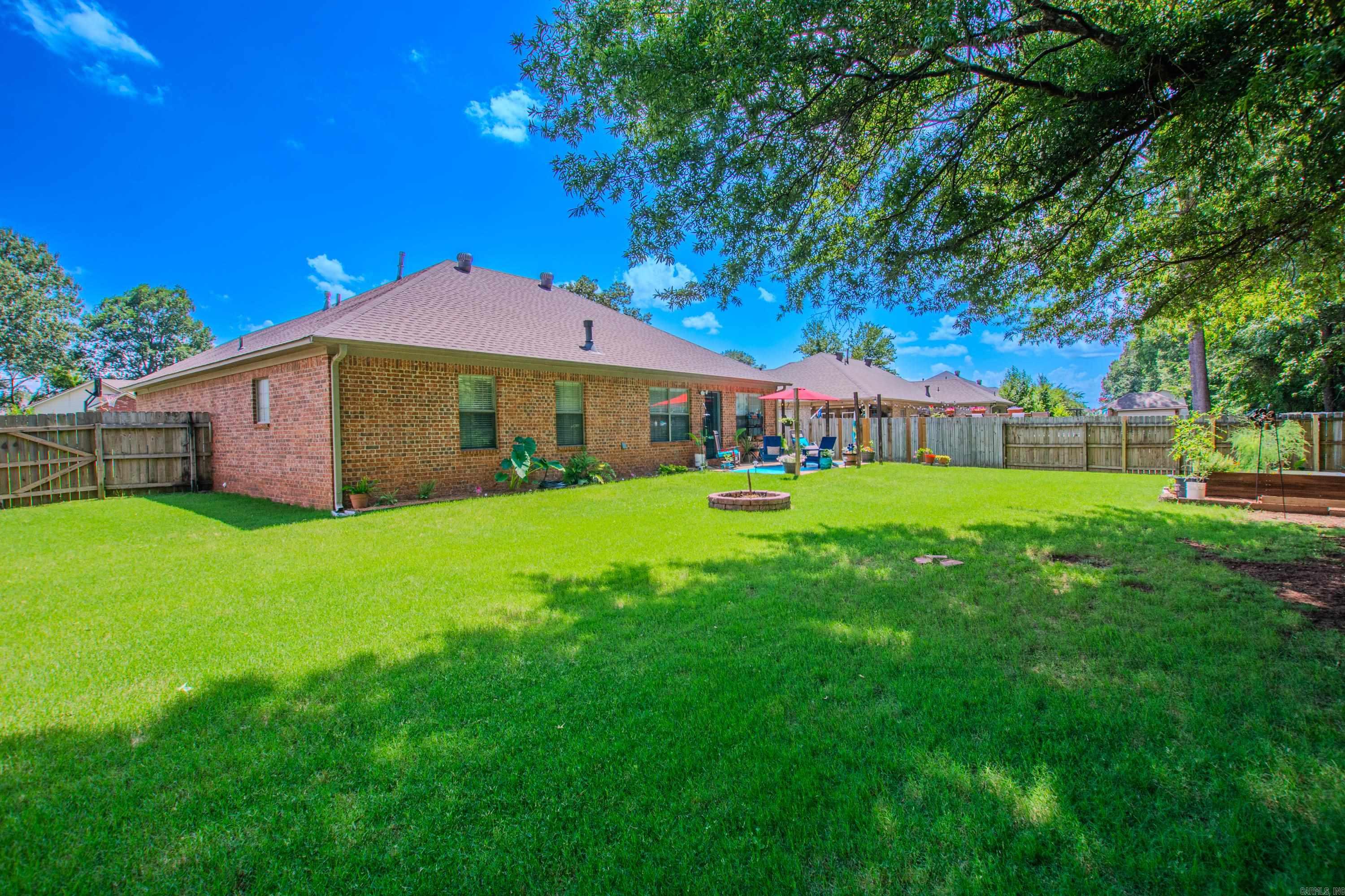 WOODBRIDGE - Residential