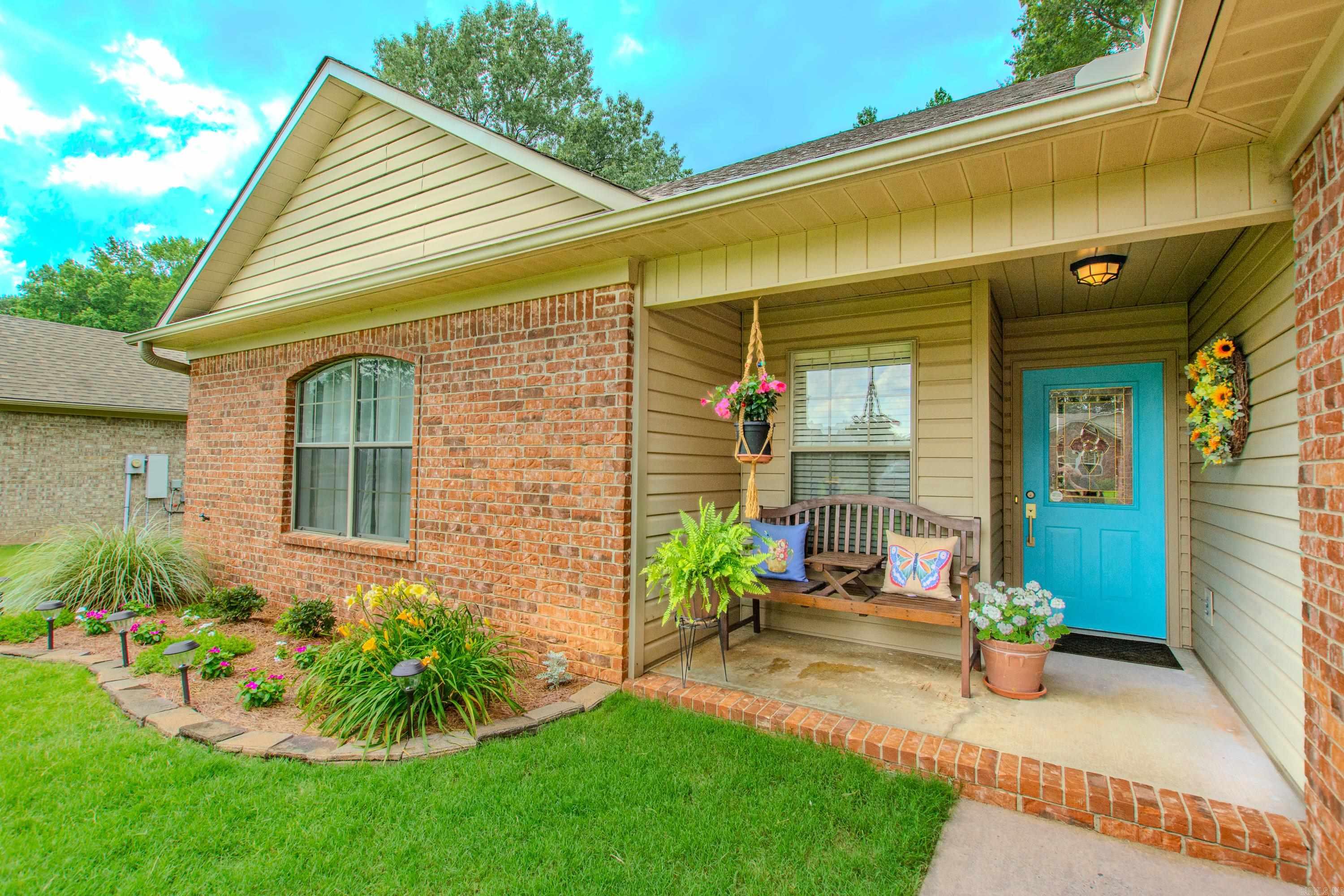 WOODBRIDGE - Residential