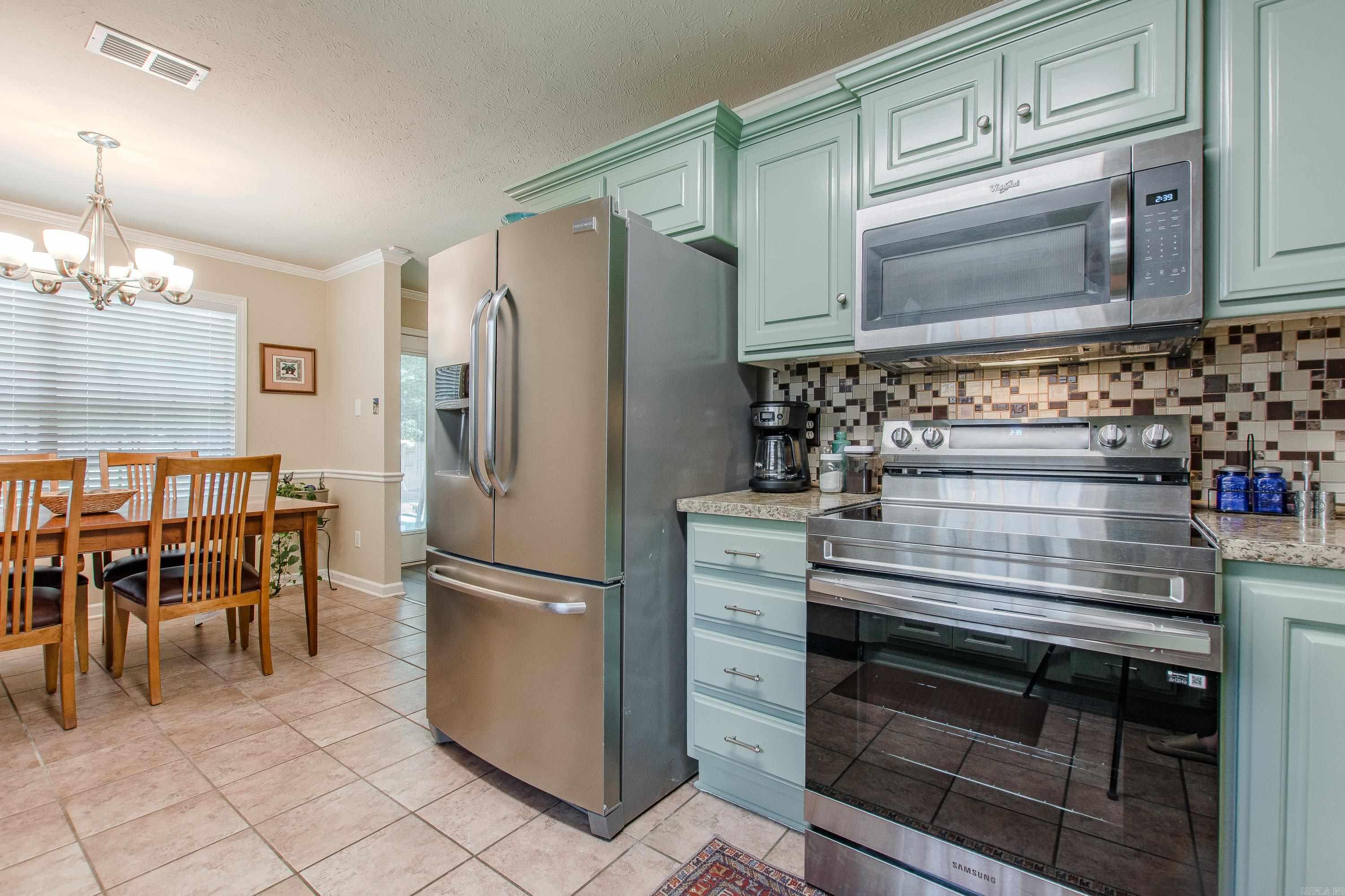 WOODBRIDGE - Residential
