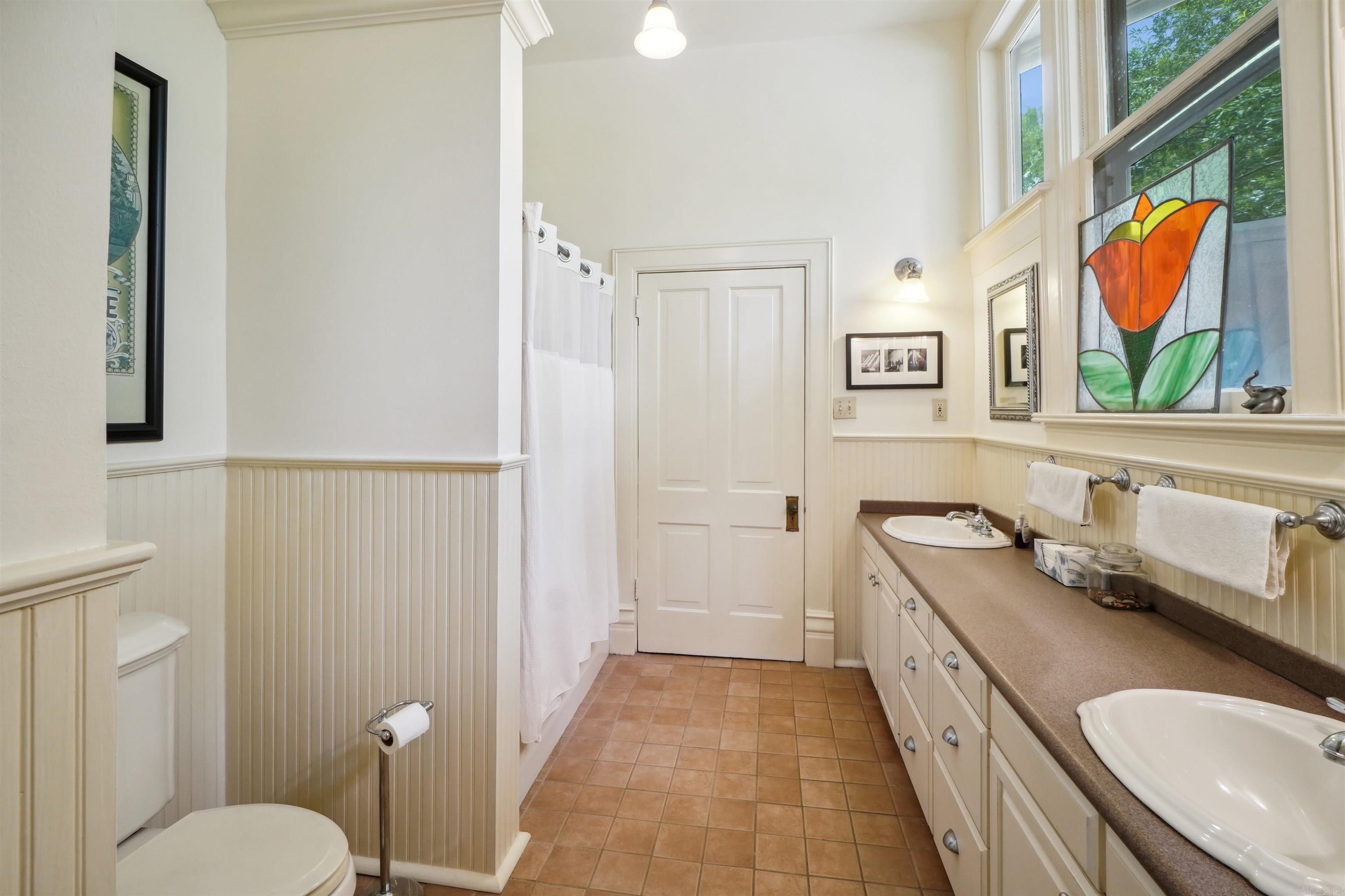 Weldon E Wrights - Residential