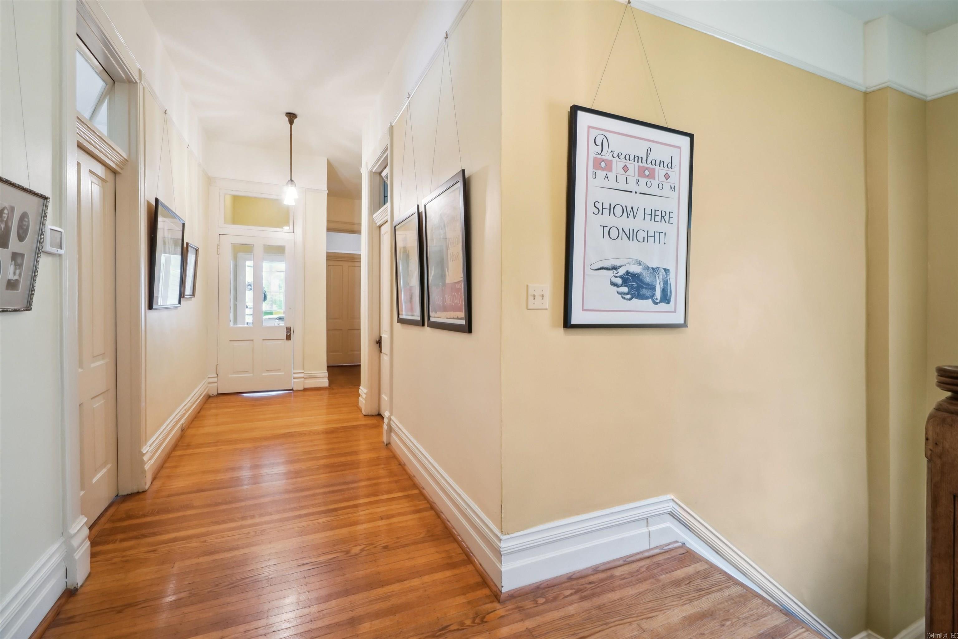 Weldon E Wrights - Residential