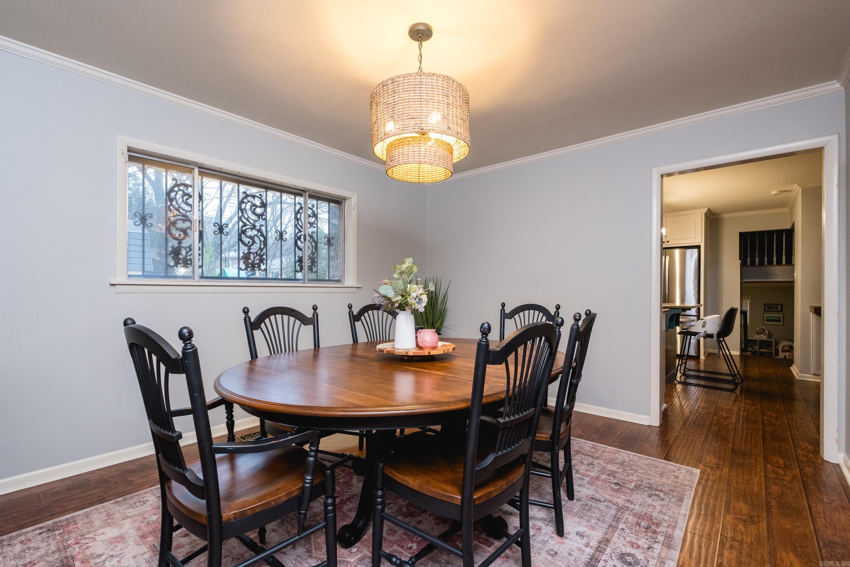 Meeks Manor - Residential